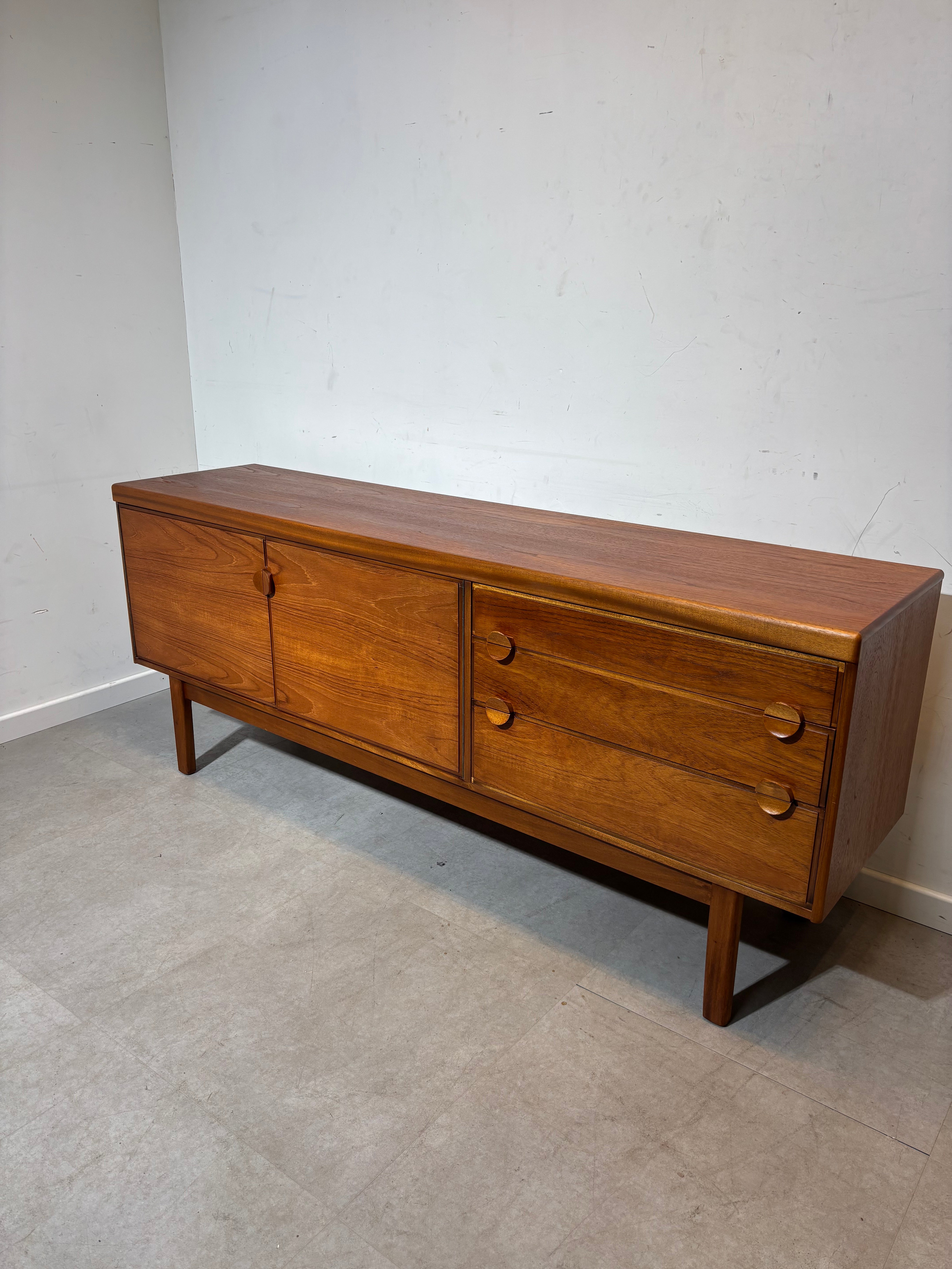Vintage Nathan teak sideboard 3 drawers - 2 doors