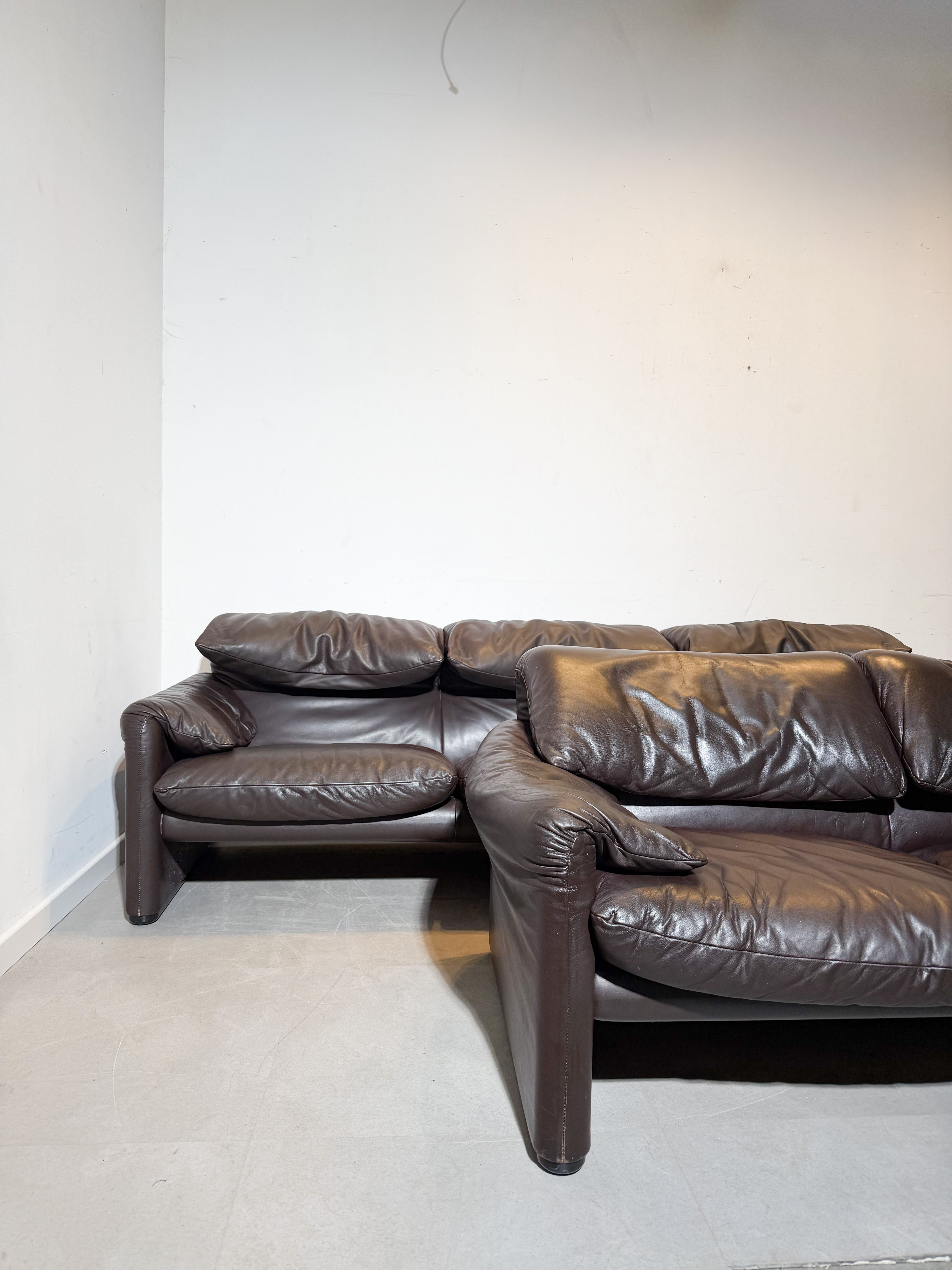 Cassina Maralunga 3 + 2 Sofa Set by Vico Magistretti