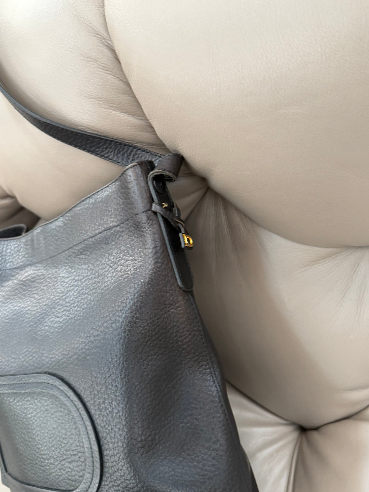 Delvaux Le Pin Black Leather Crossbody Bag – 35 × 32 cm