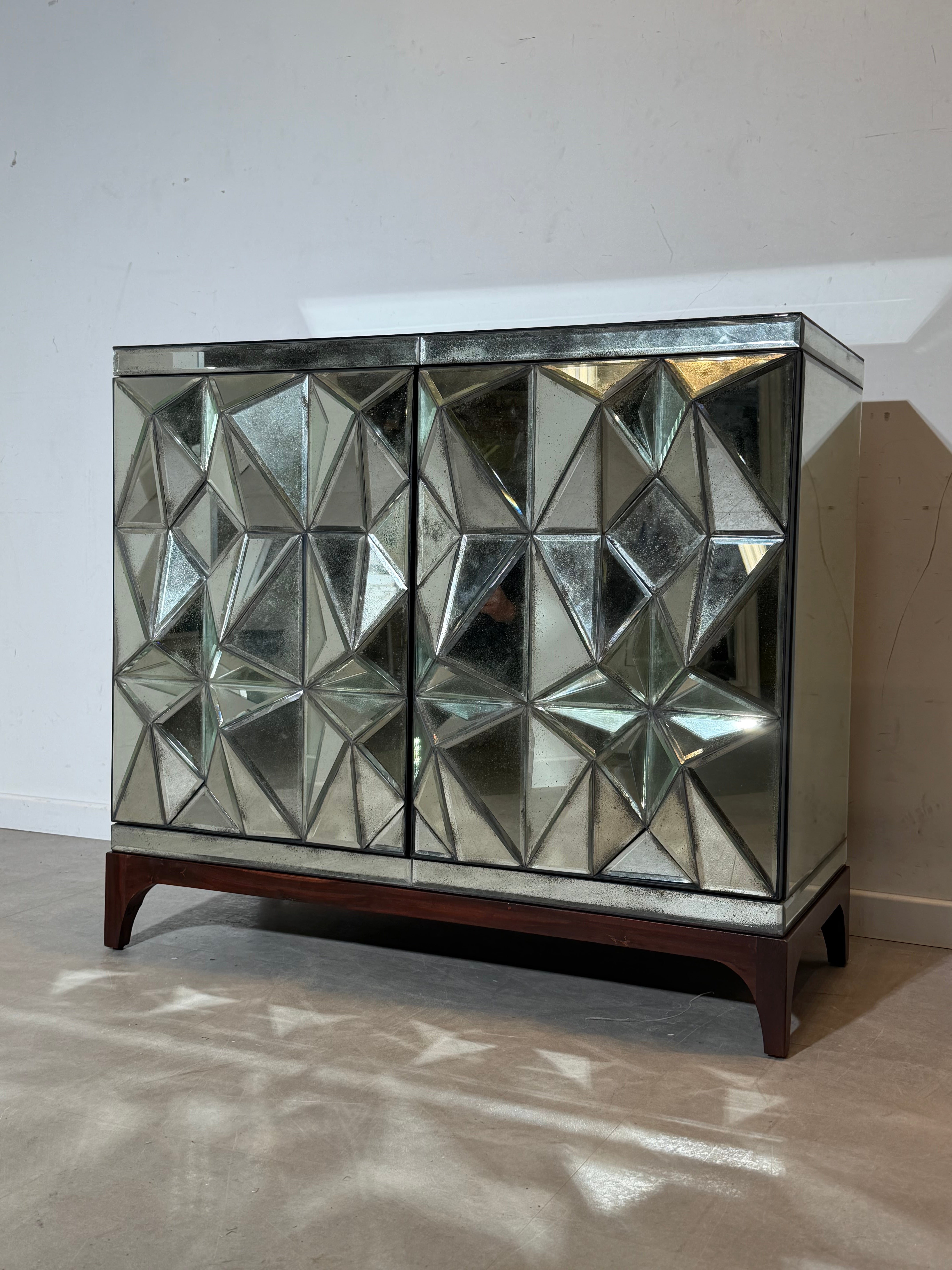 Vintage Faceted Mirrored Cabinet / Sideboard – Geometric Glass Doors – 105 cm