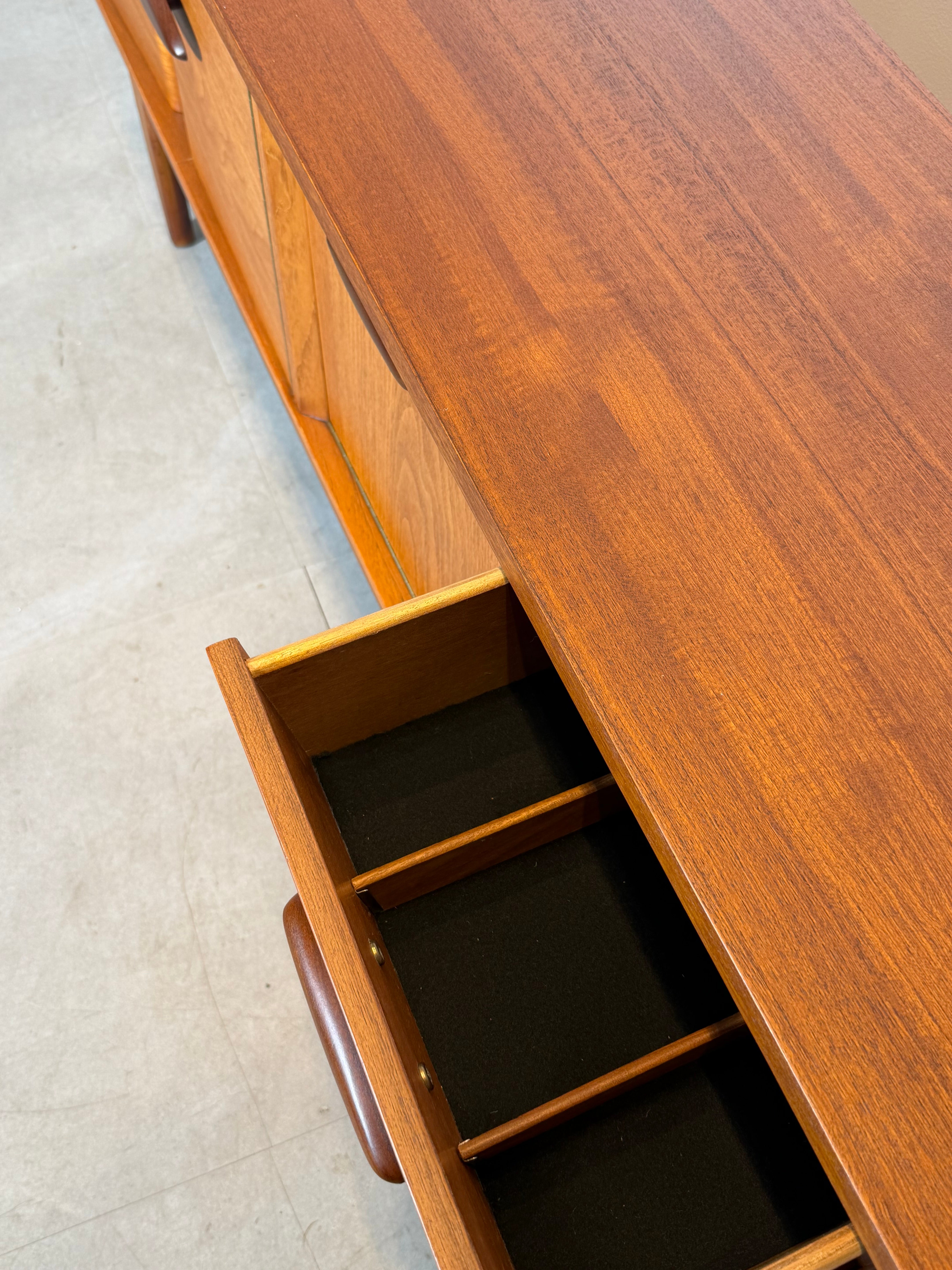 Jentique Teak Sideboard – Mid-Century Modern Design