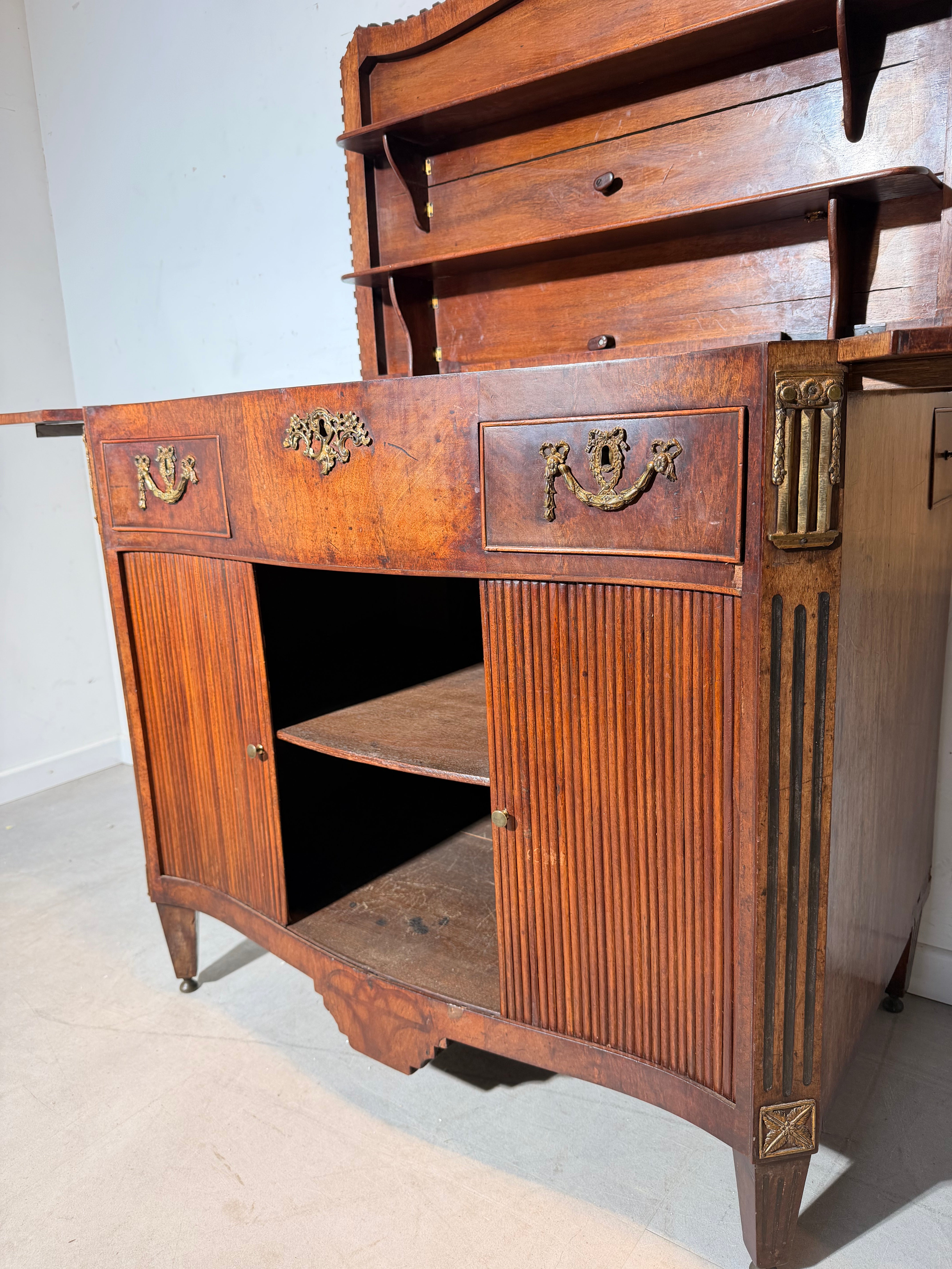 Antique Mahogany Washstand Cabinet