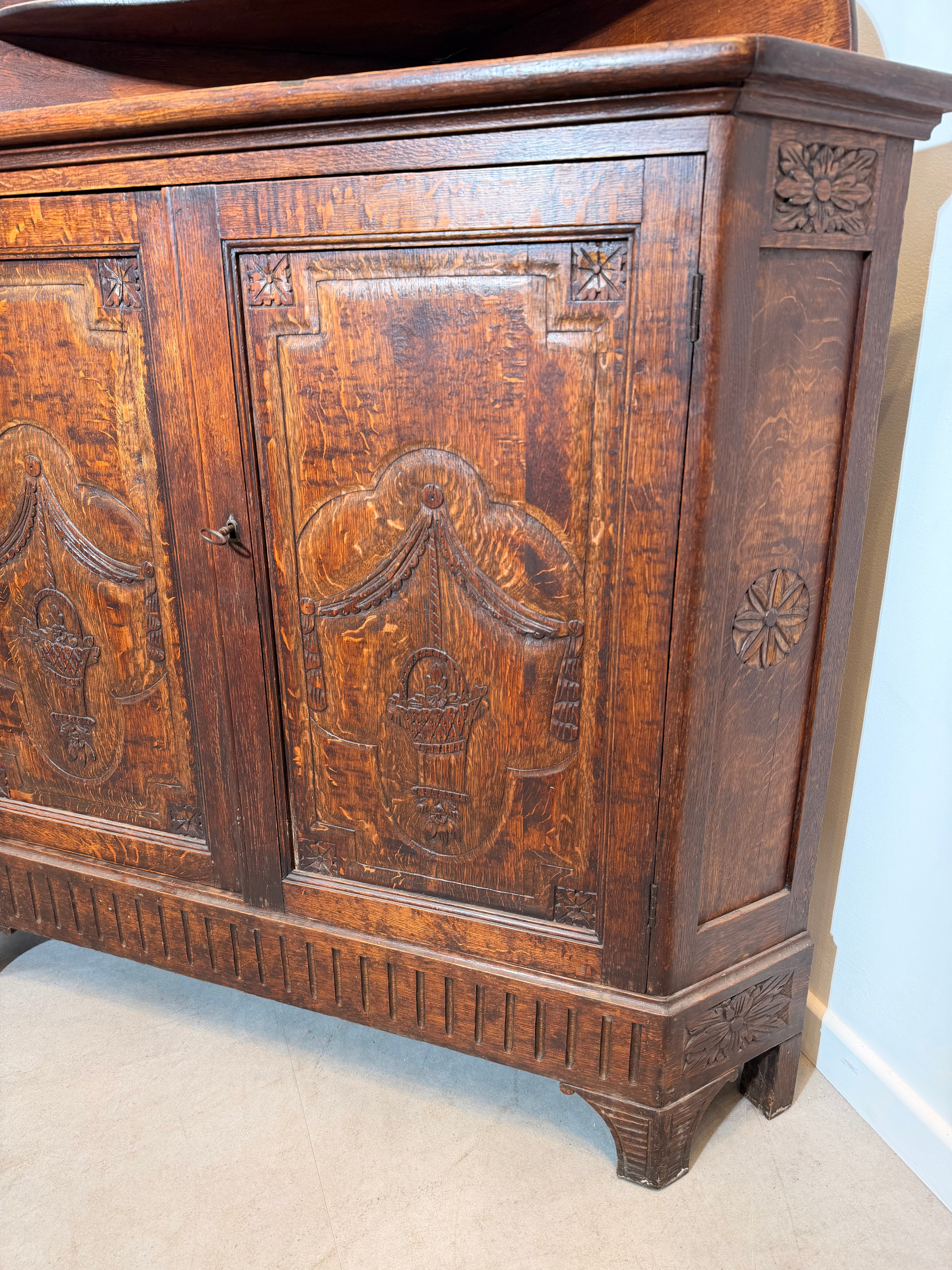 Antique Carved Oak Corner Cabinet with Shelved Top