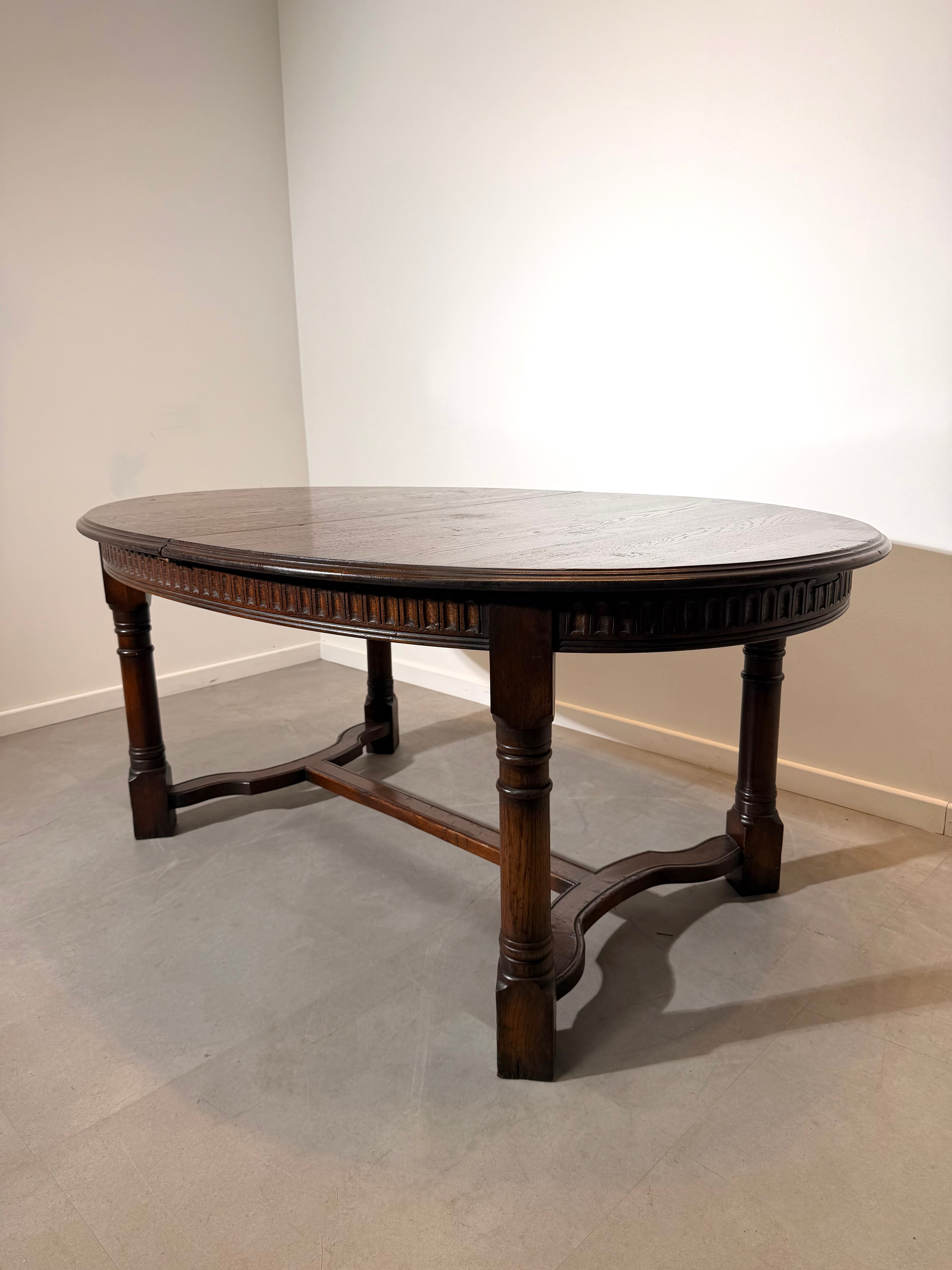 Old New England Oak Extending Dining Table