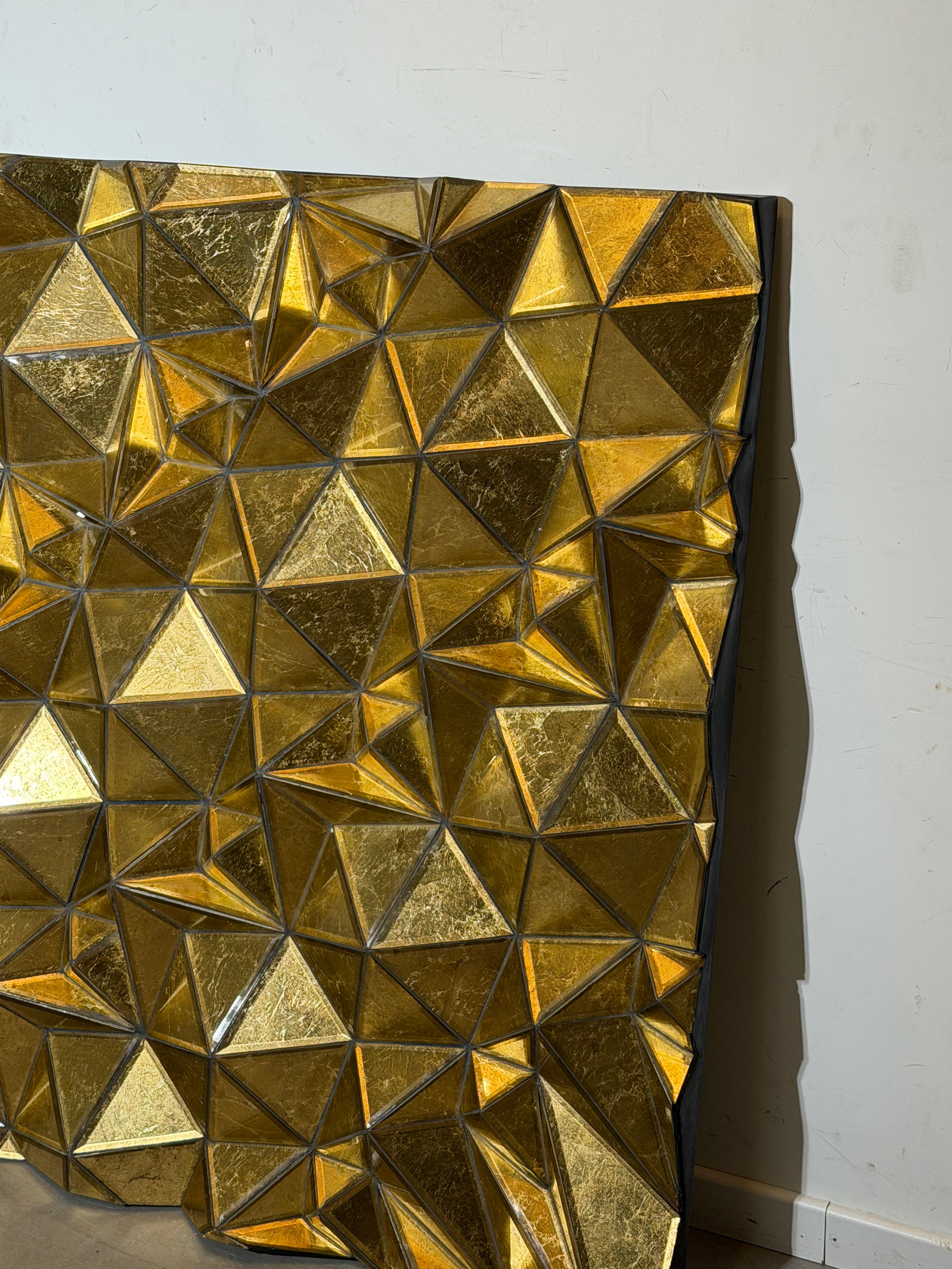 Large Sculptural Gold Faceted Mirror Panel – Prism Wall Mirror – 145 × 125 cm