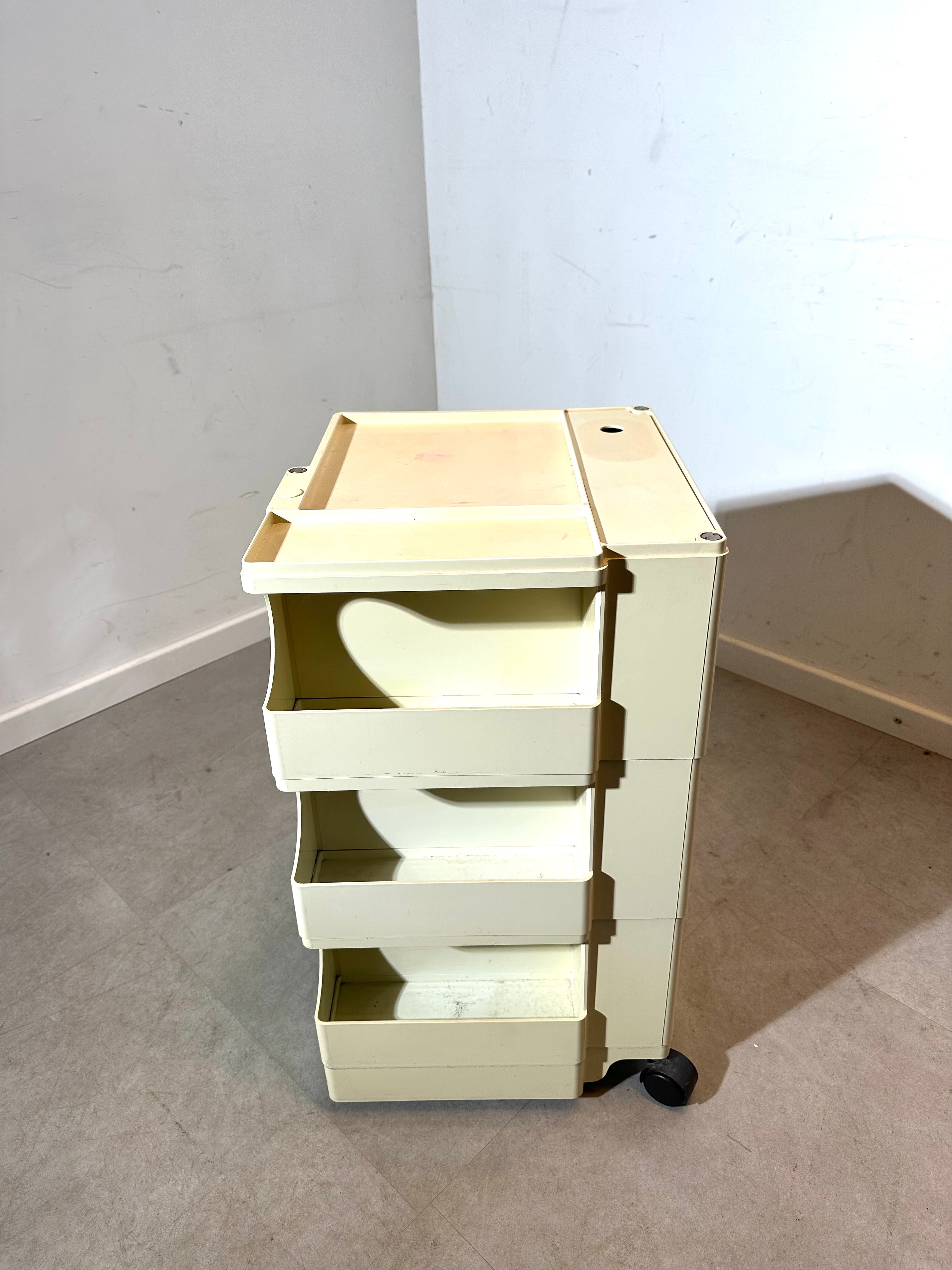 Joe Colombo “Boby” Trolley