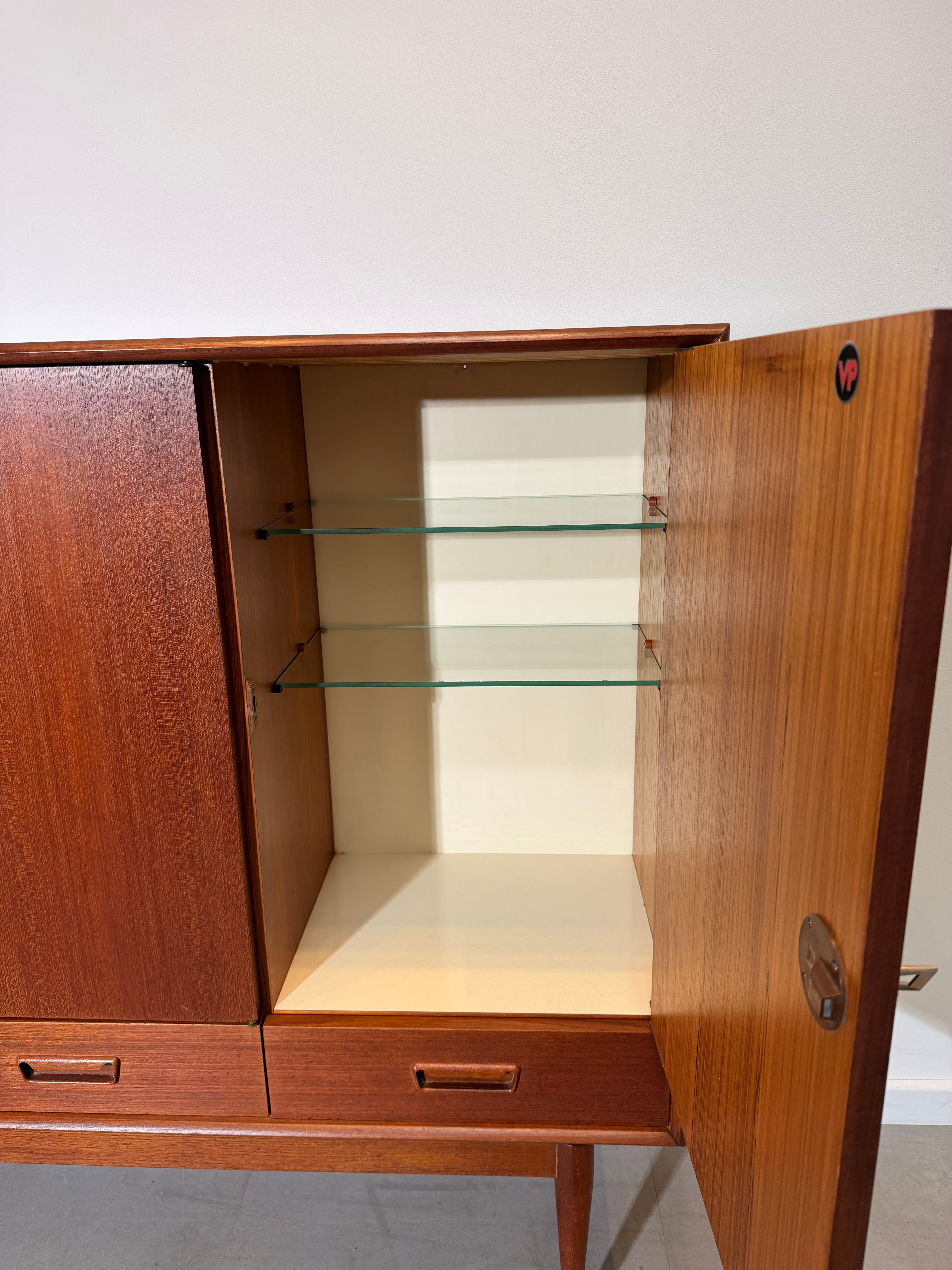 Vintage Mid-Century Teak Highboard / Drinks Cabinet – 1960s