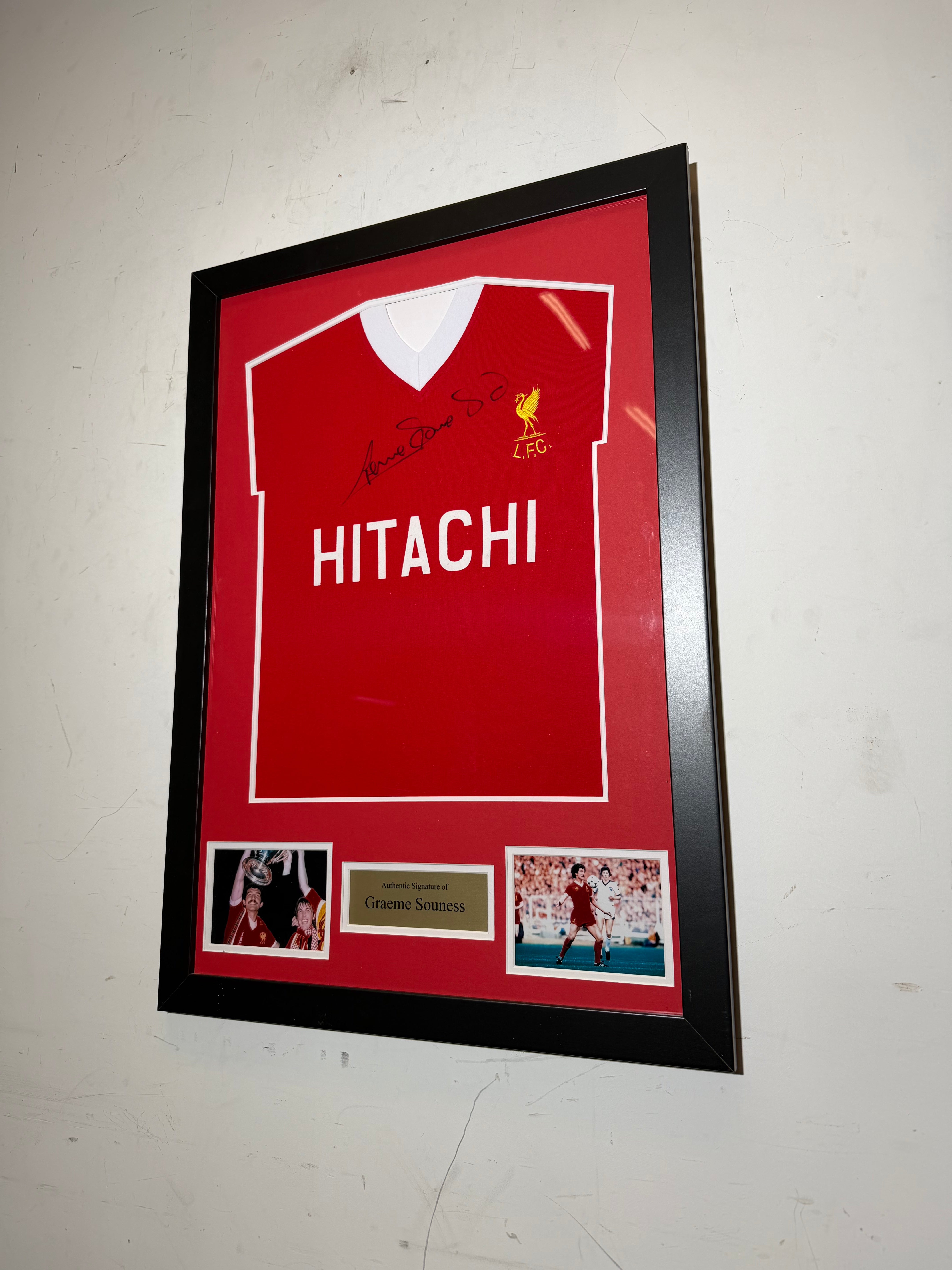 Liverpool FC Signed Jersey – Graeme Souness Autograph – 1982 Hitachi Shirt Framed