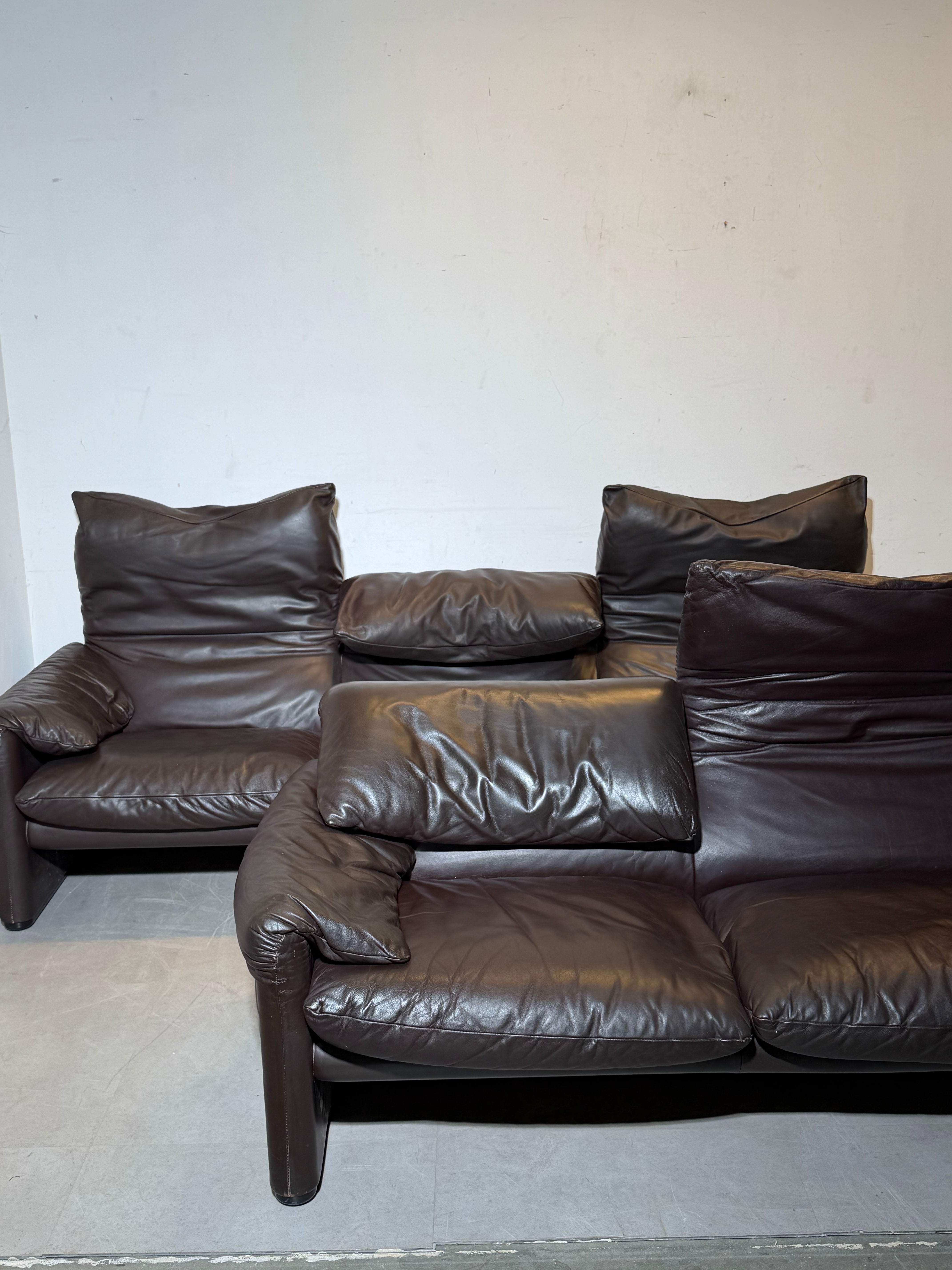 Cassina Maralunga 3 + 2 Sofa Set by Vico Magistretti