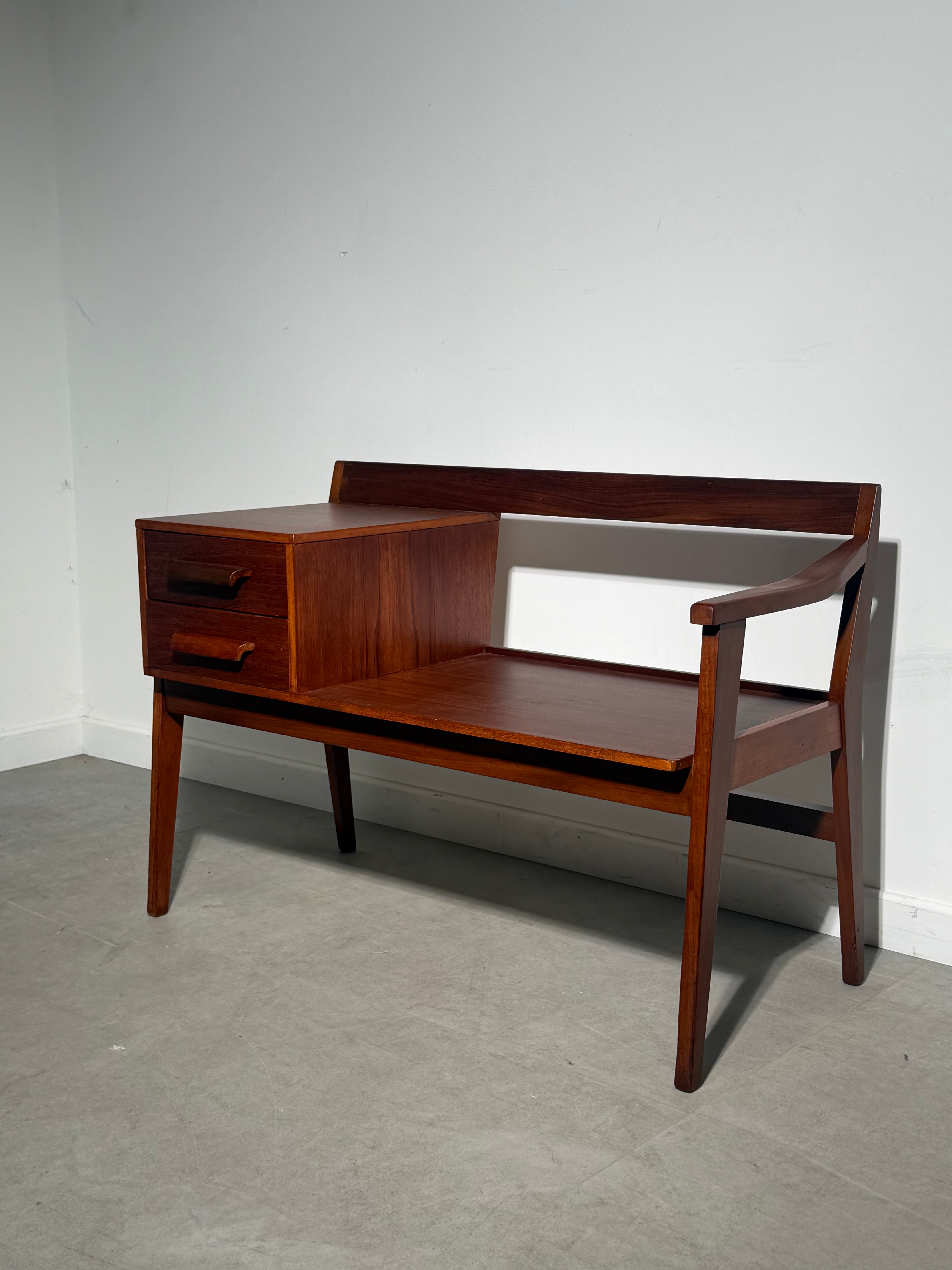 Chippy Heath Teak Telephone Table – British Mid-Century Modern