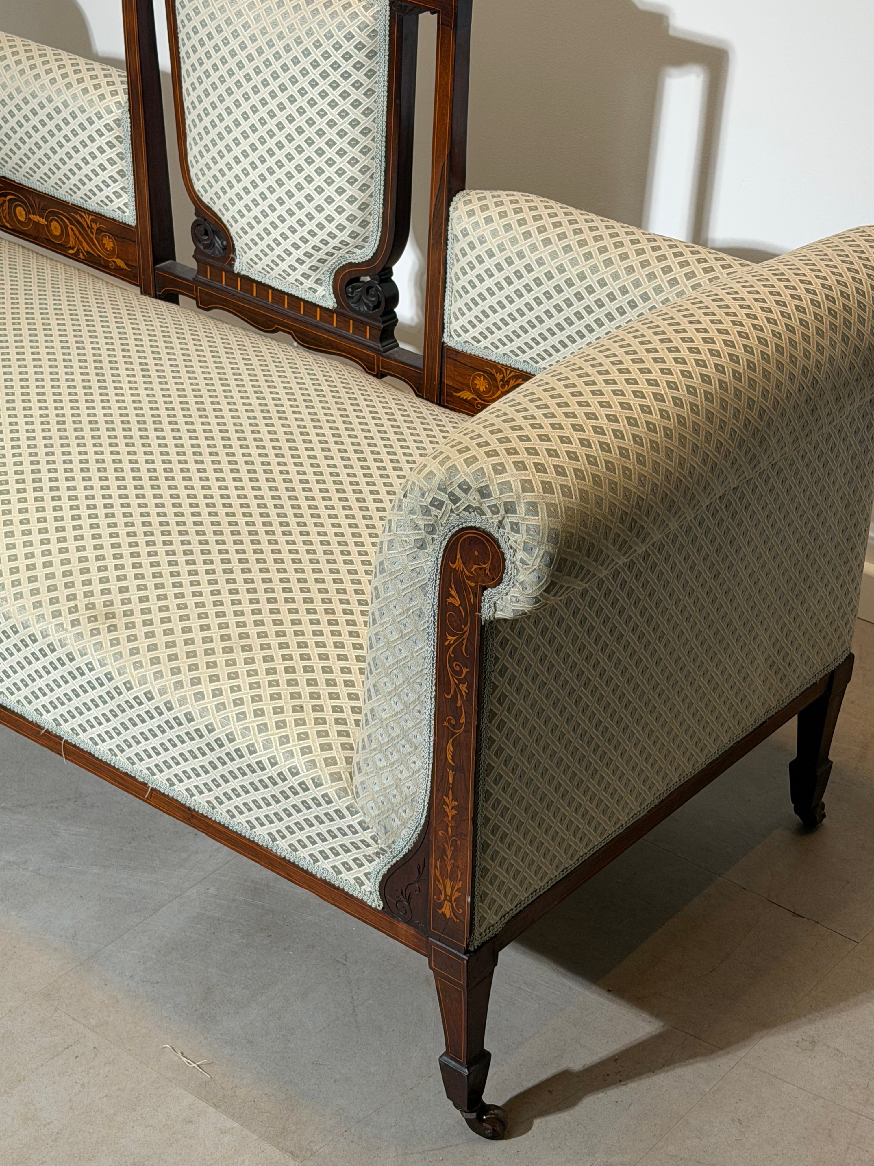 Edwardian Inlaid Mahogany Settee / Window Seat