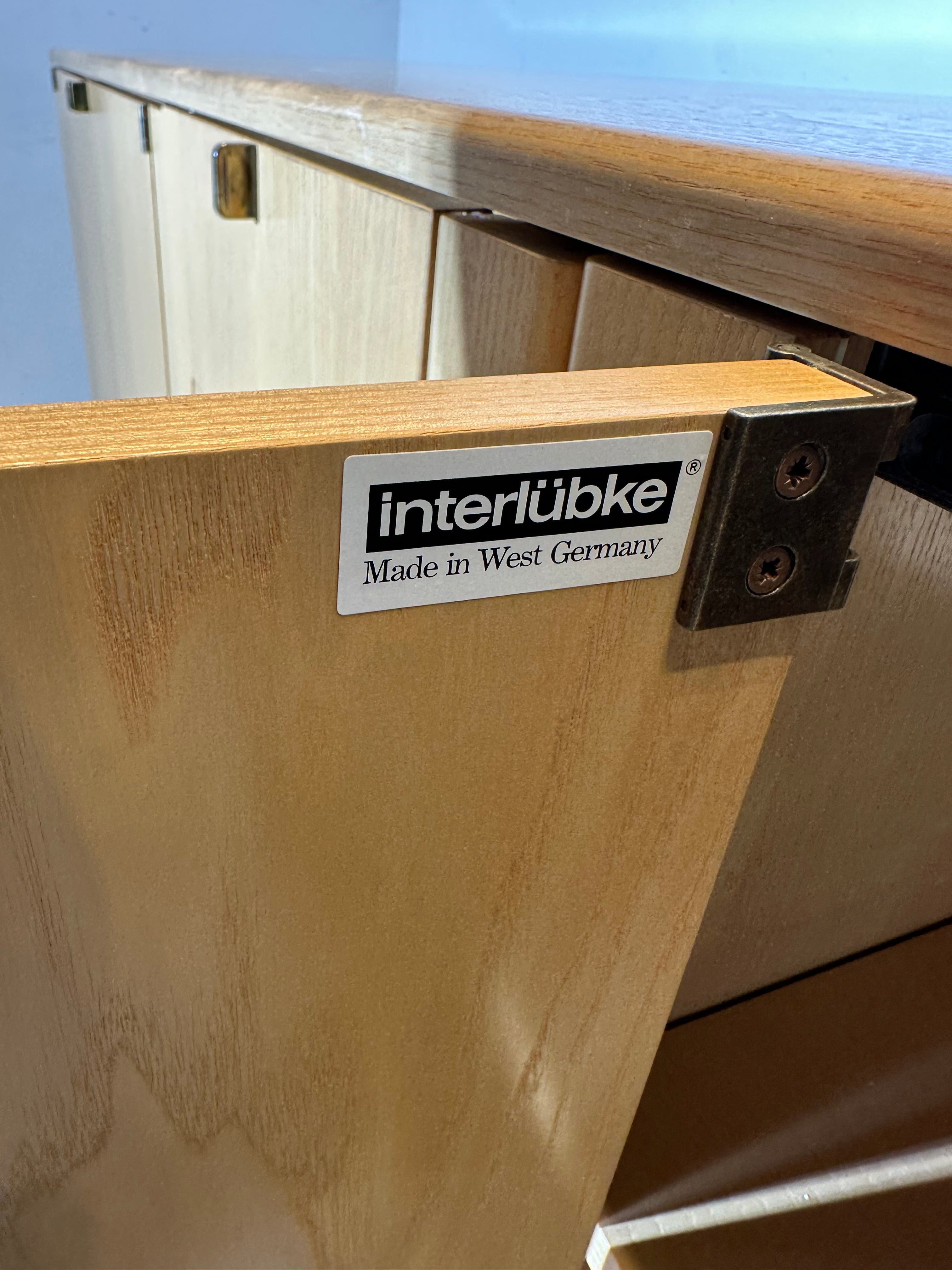 Buffet minimaliste Interlübke