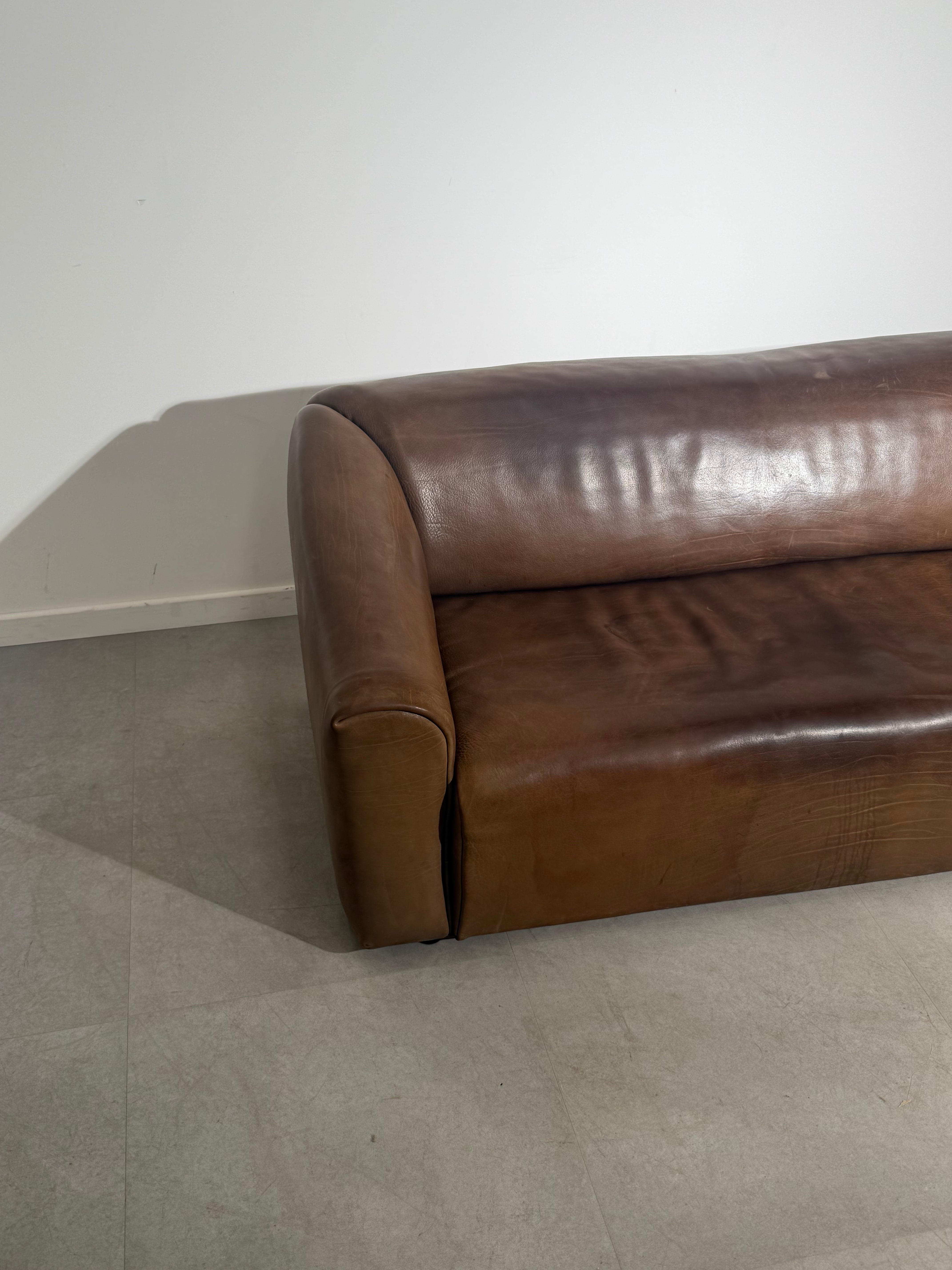 De Sede DS-47 Vintage Leather Sofa – Cognac