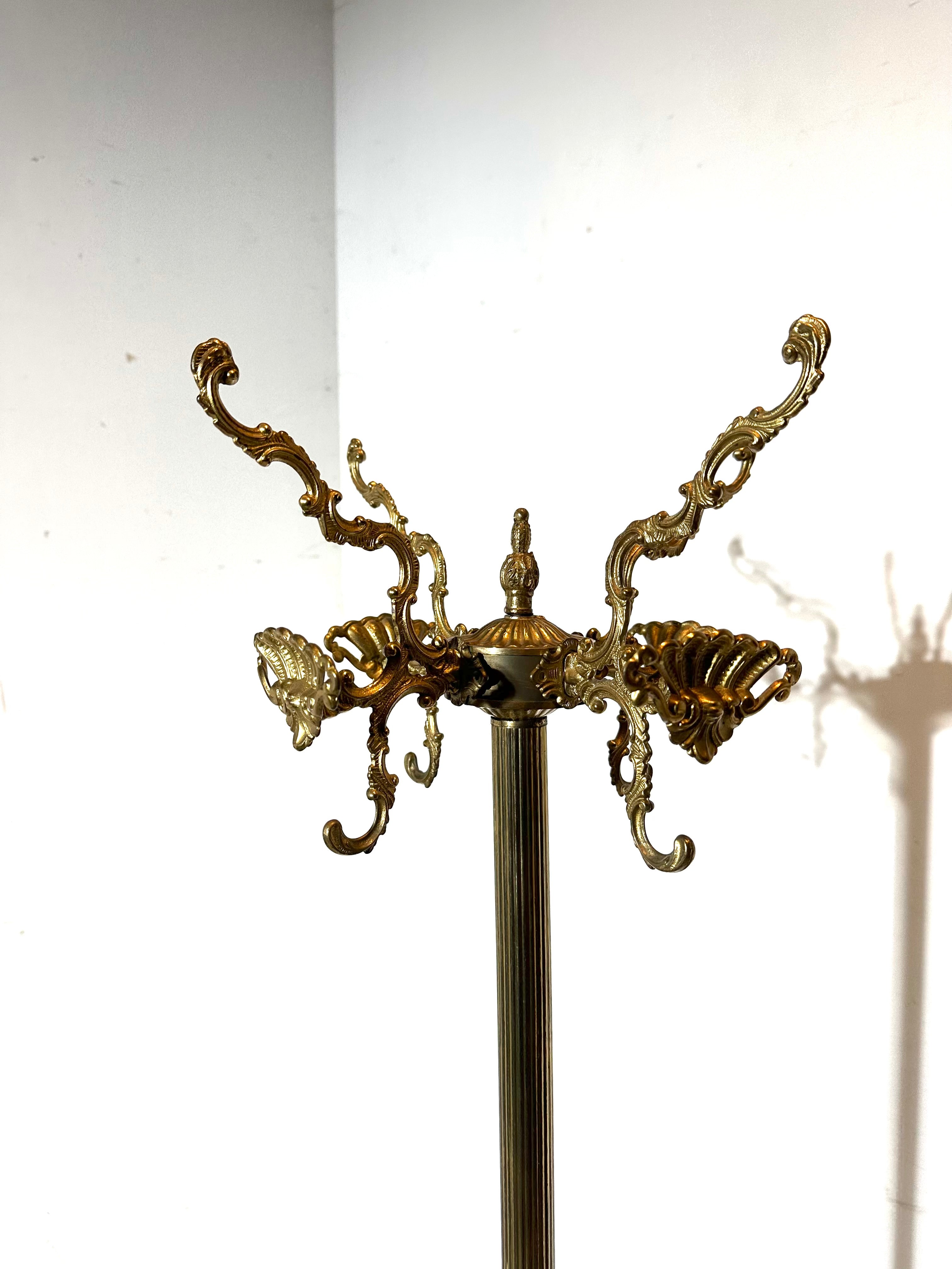 Porte-manteau vintage en cuivre