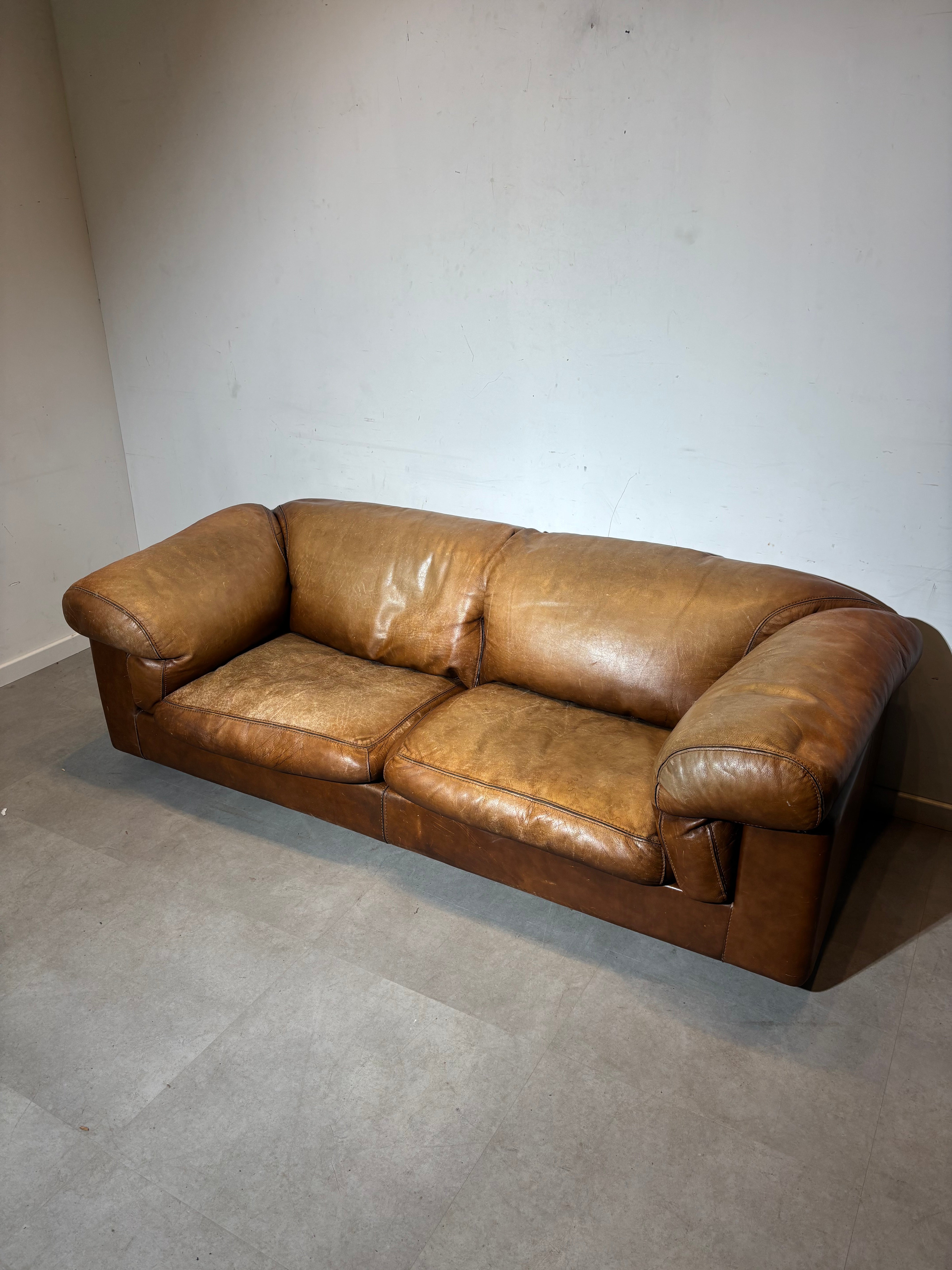 Vintage designbank van cognackleurig leer