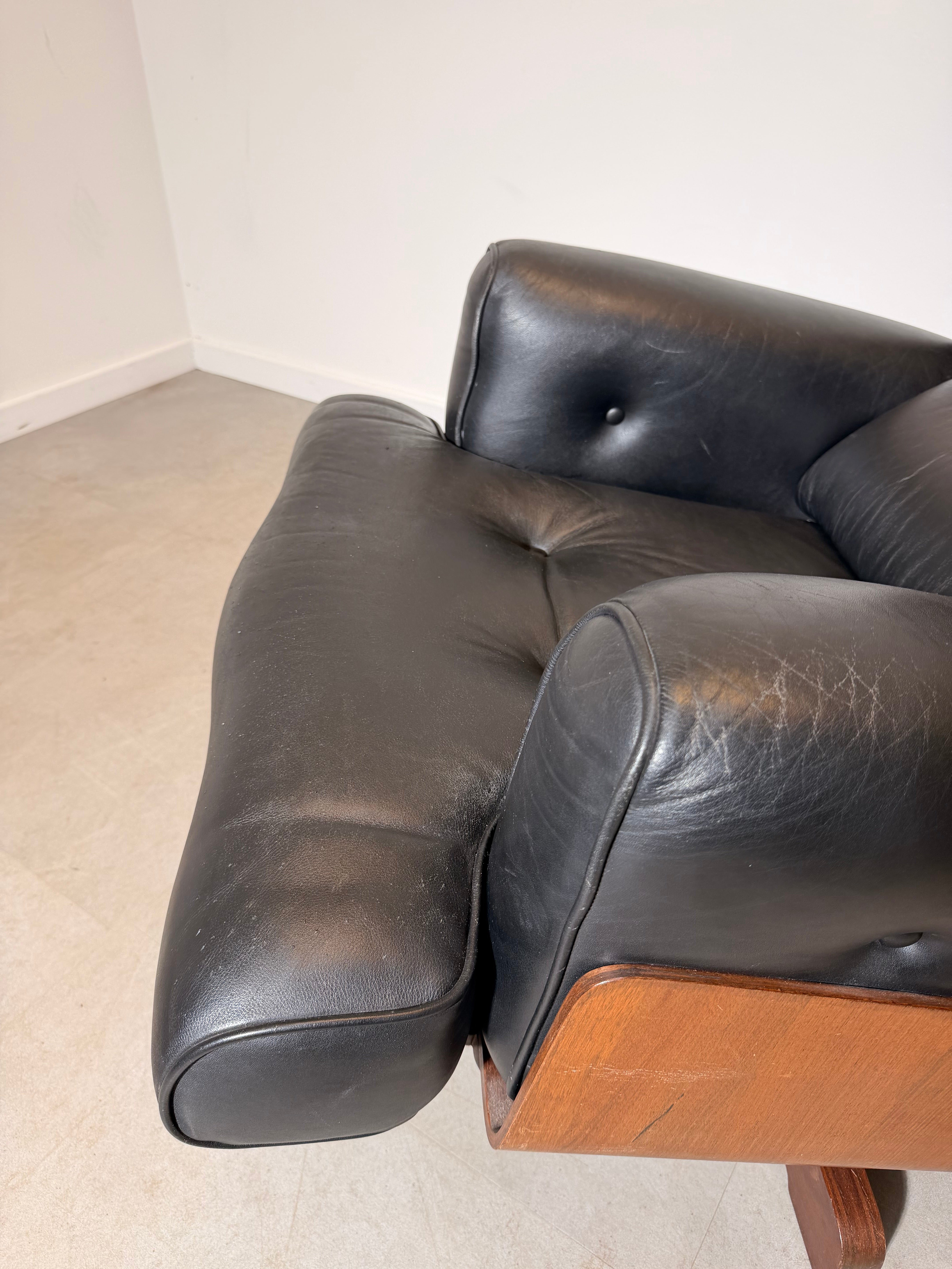 Menilo Taro Model 401 Lounge Chair by Cinova, Italy, 1964