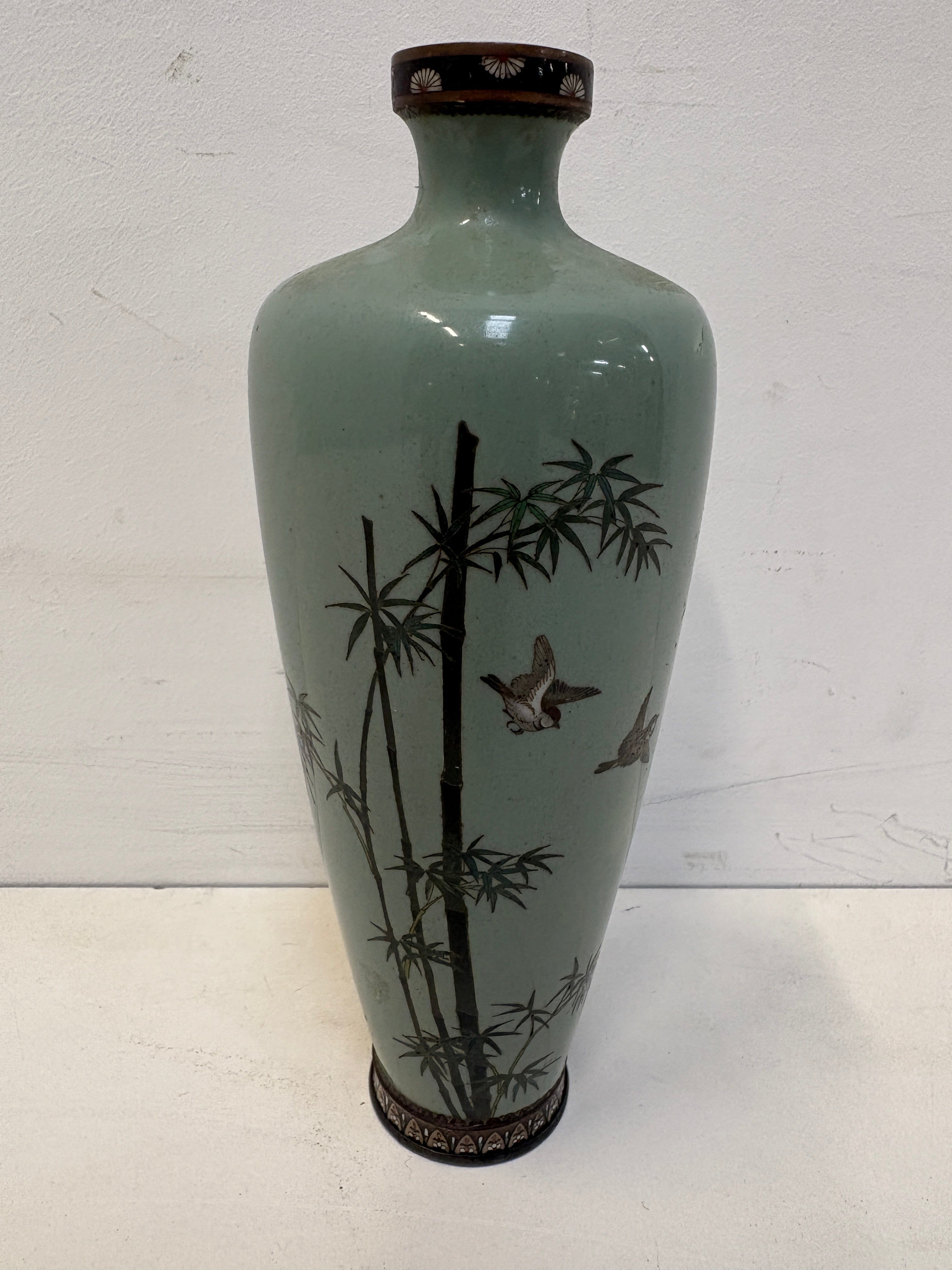 Vase Cloisonné Japonais – Période Meiji – Motif Oiseau – 19 cm