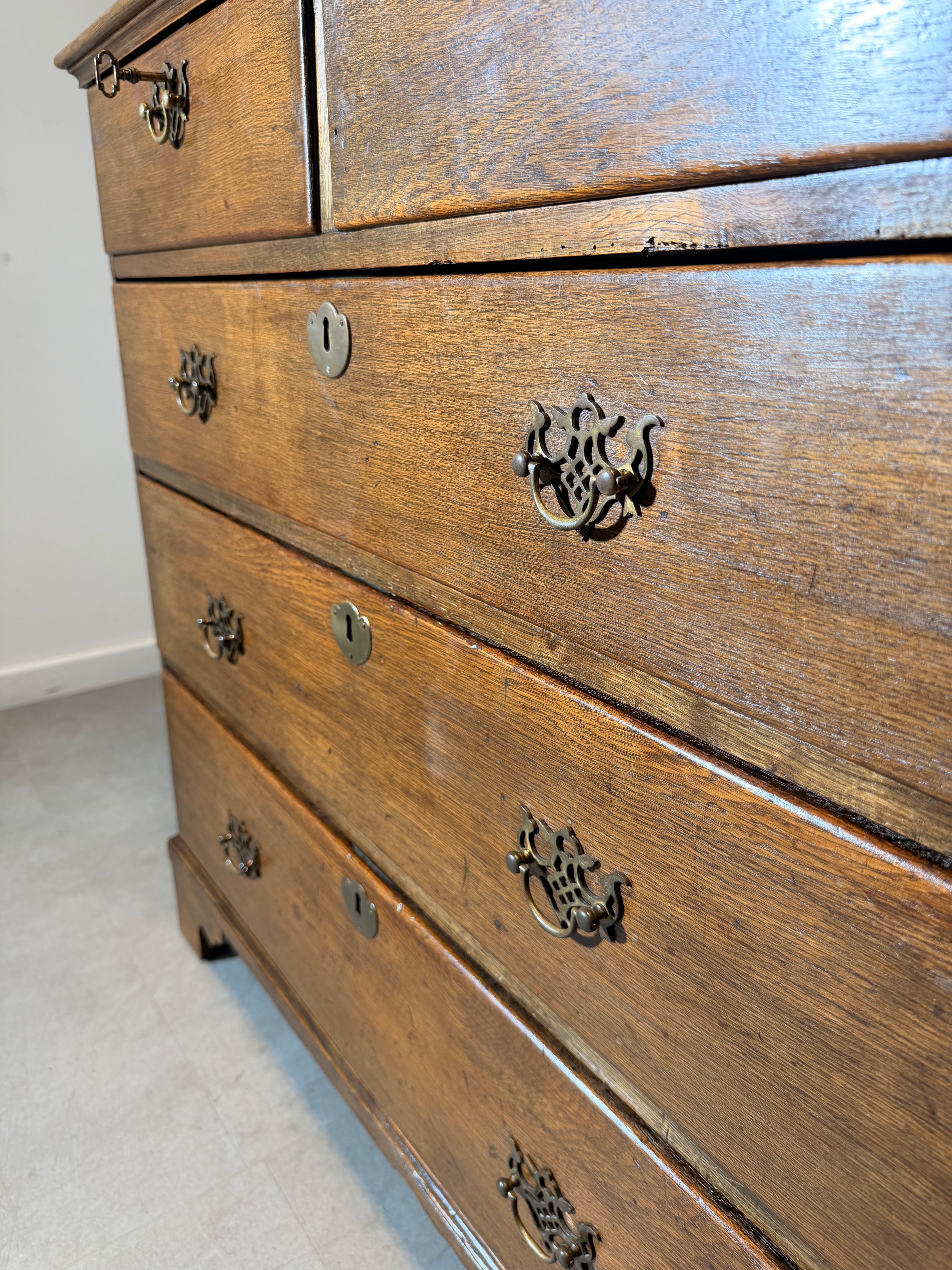 Antique English Oak Chest of Drawers with Brass Hardware