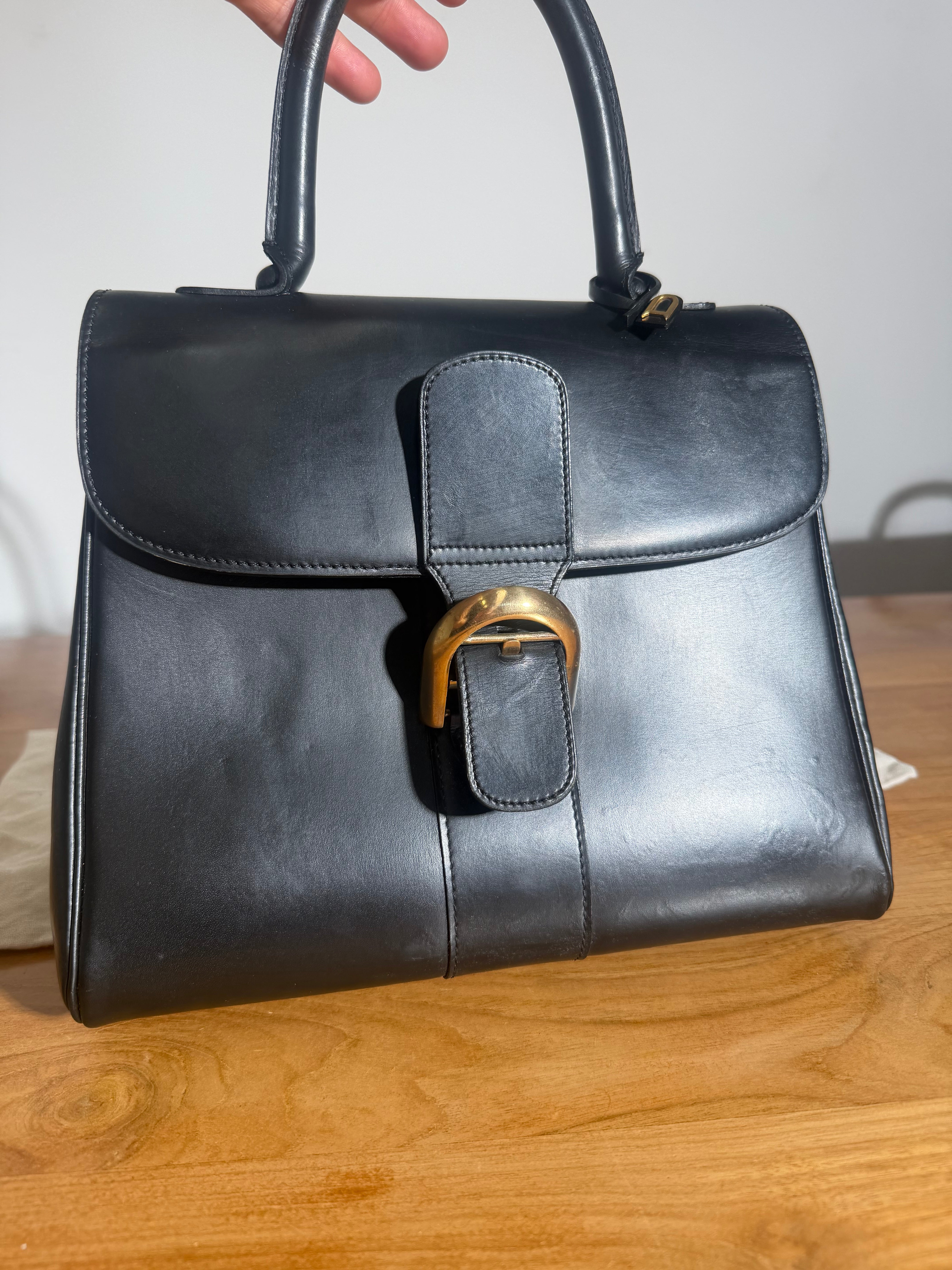 Delvaux Brillant MM Handbag – Black Leather
