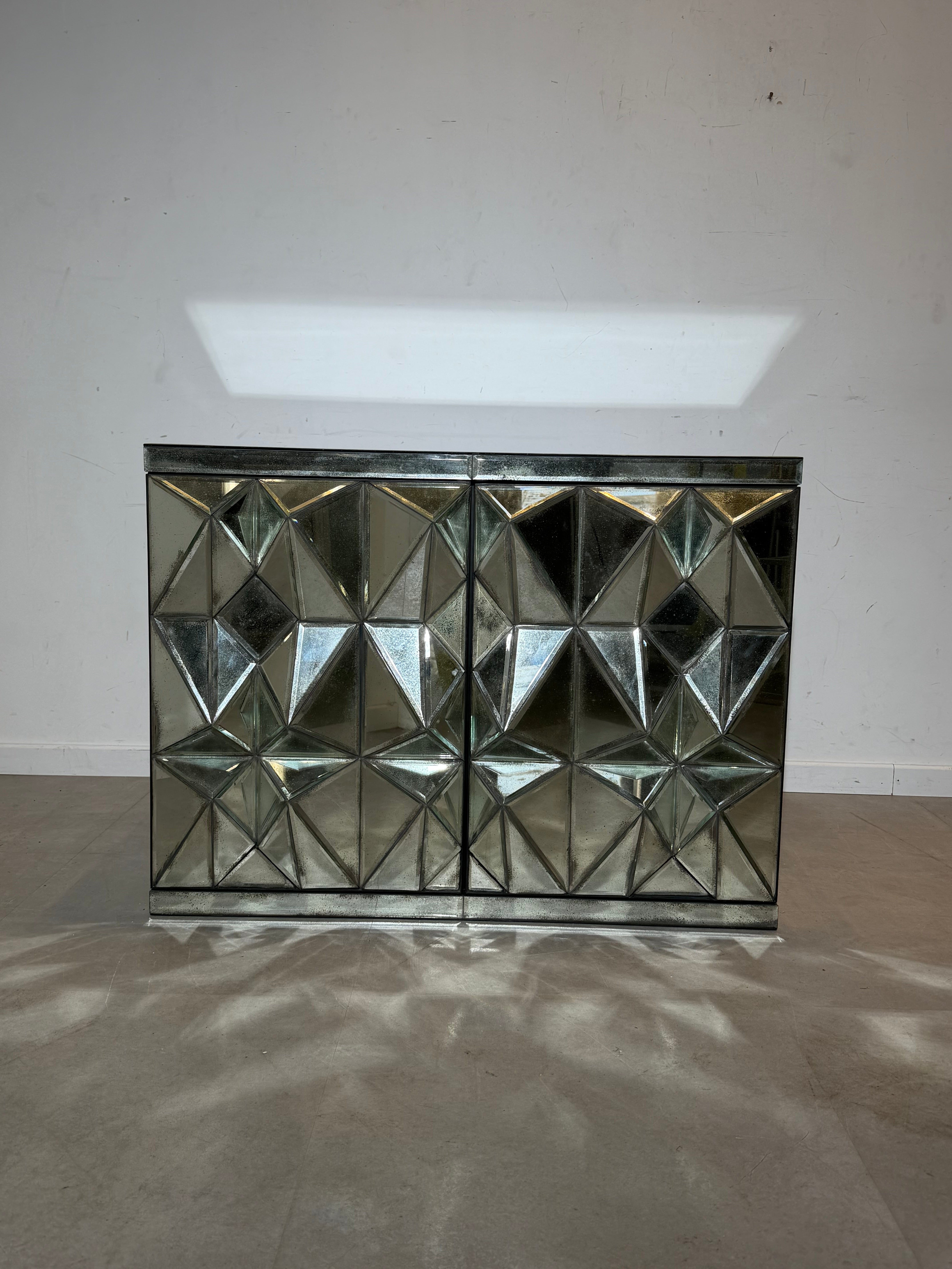 Vintage Faceted Mirrored Cabinet / Sideboard – Geometric Glass Doors – 105 cm