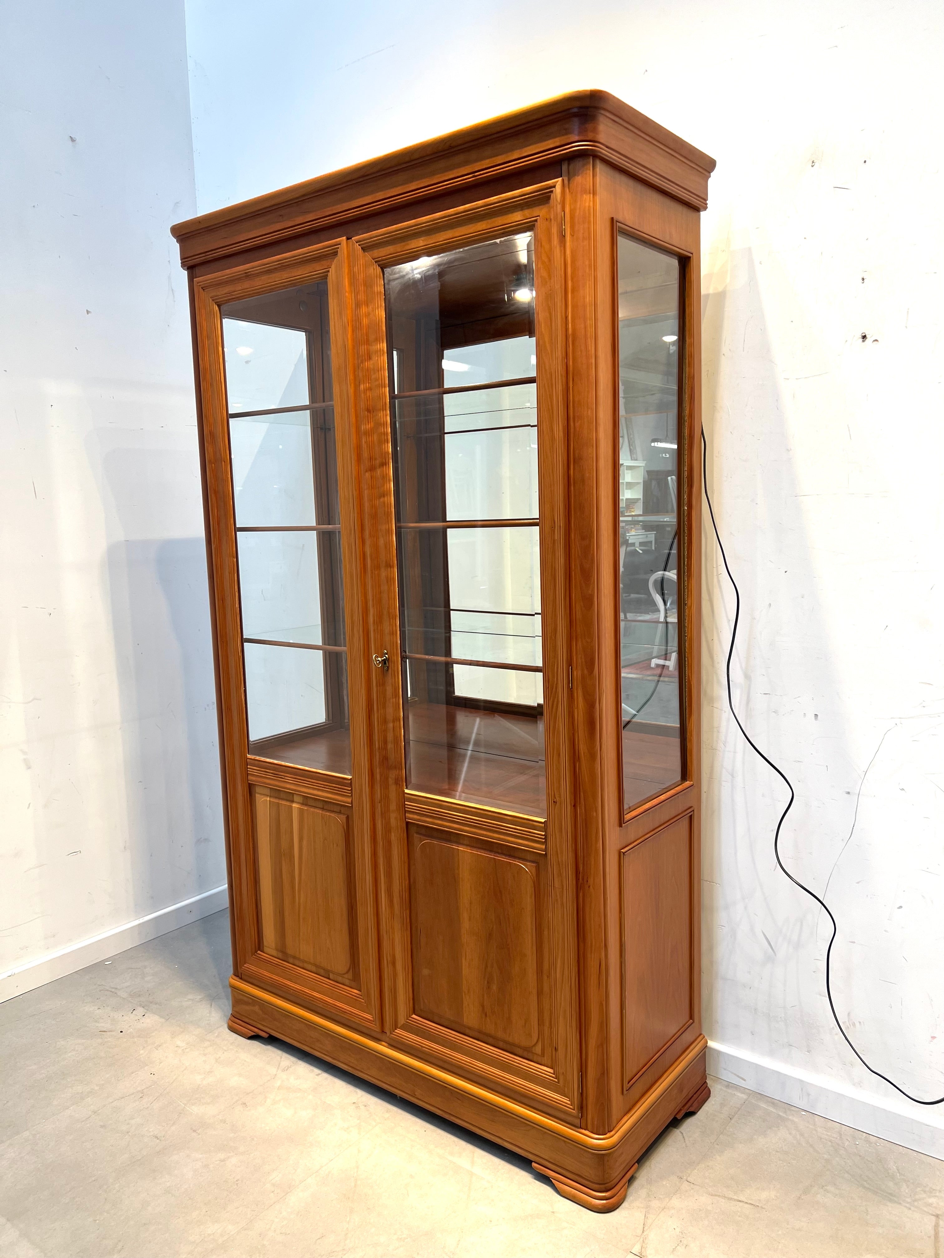 Cherry Wood Display Cabinet with Glass Doors and Lighting