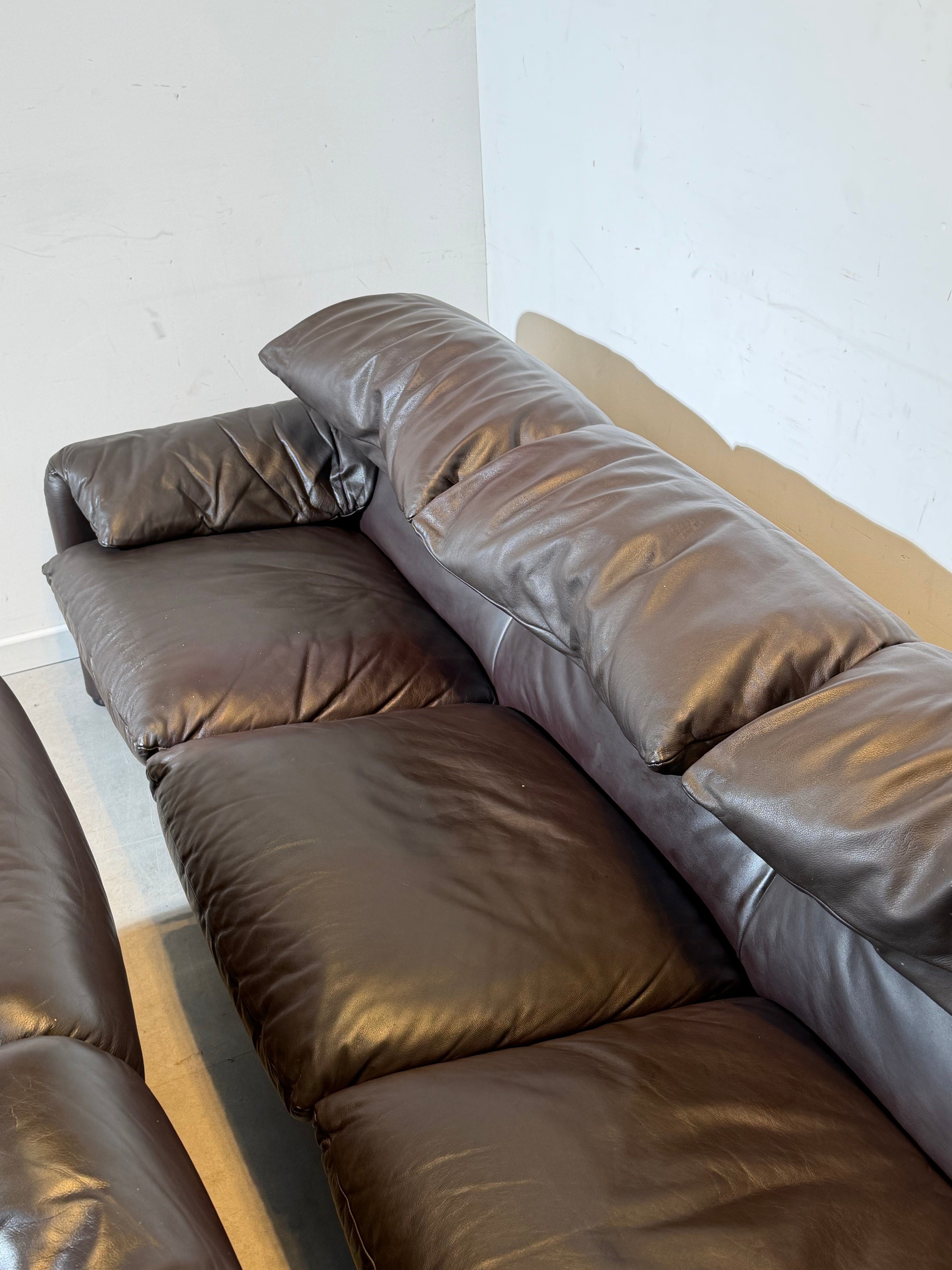 Cassina Maralunga 3 + 2 Sofa Set by Vico Magistretti