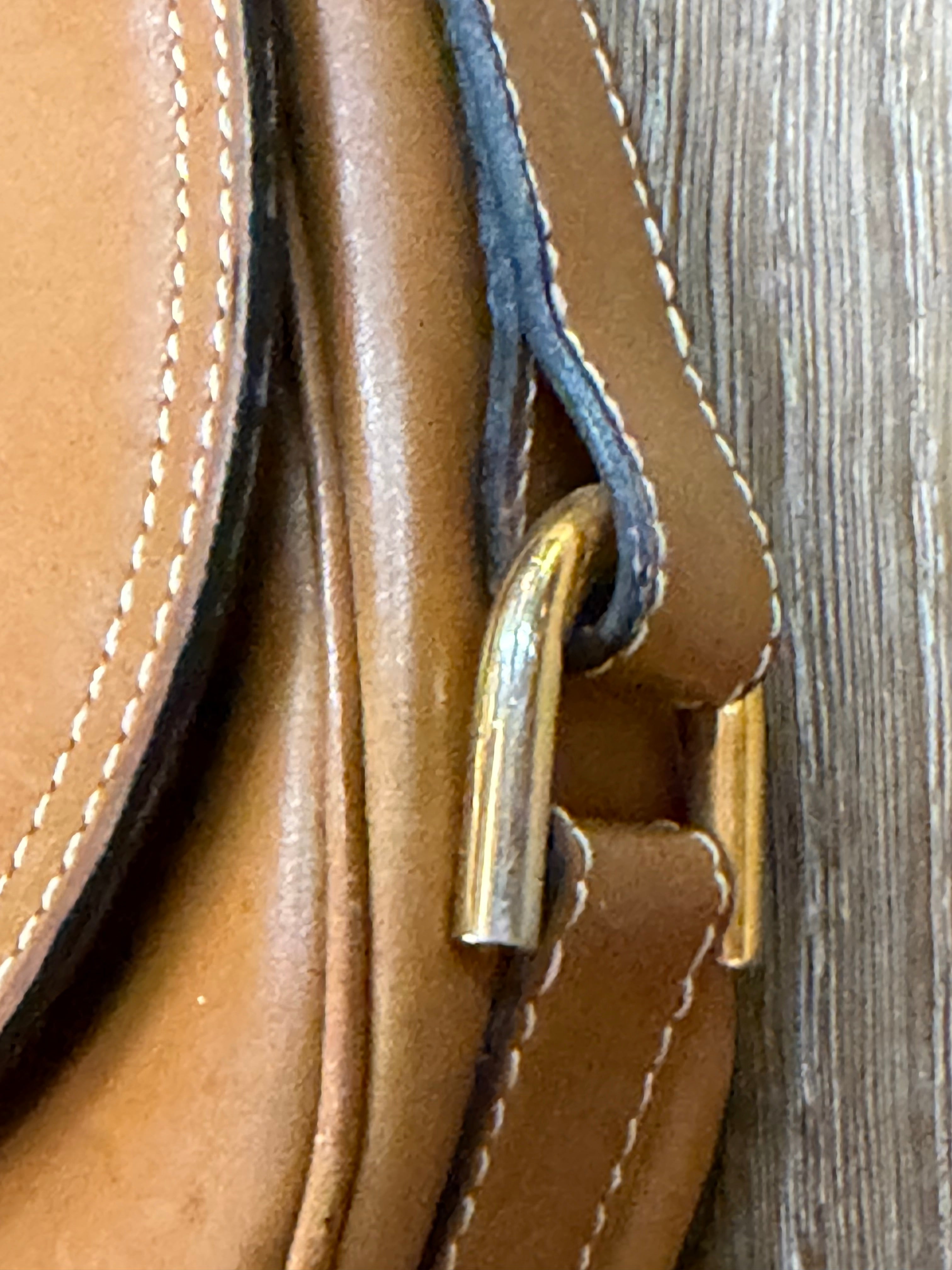 Delvaux Cognac Leather Crossbody Bag – 29 x 21 cm