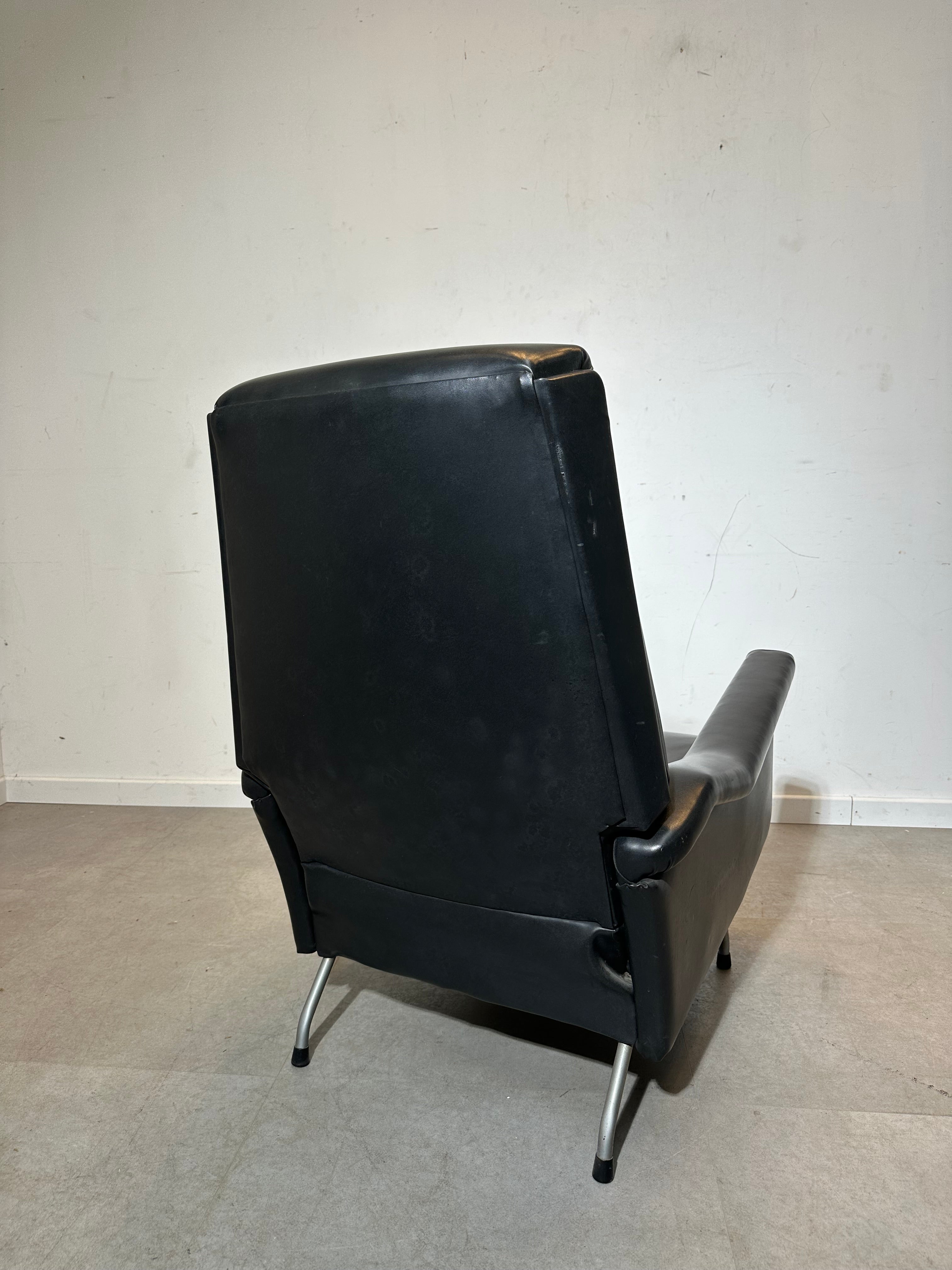 Vintage Leather Lounge chair 70's