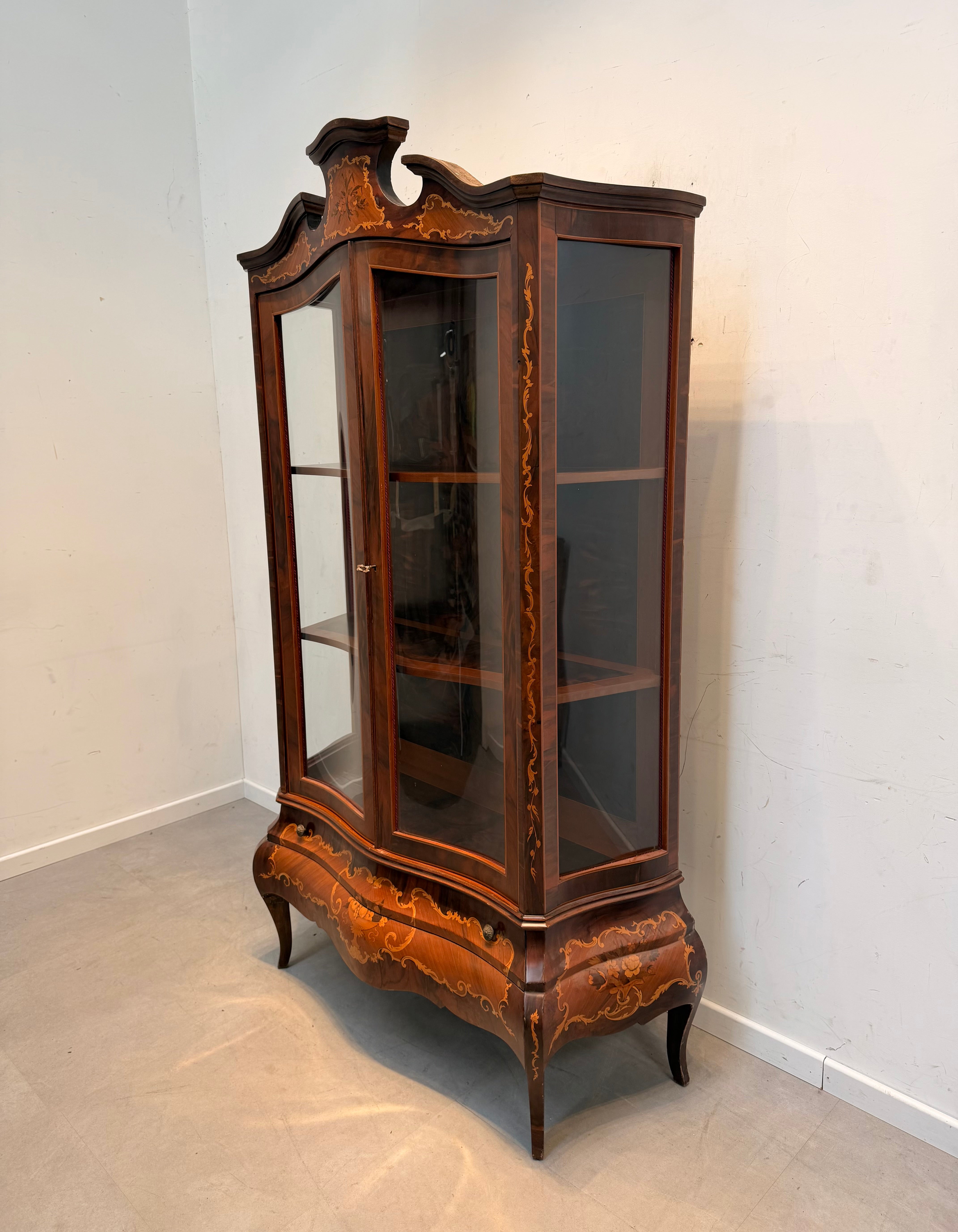 Vitrine Cabinet In Marquetry