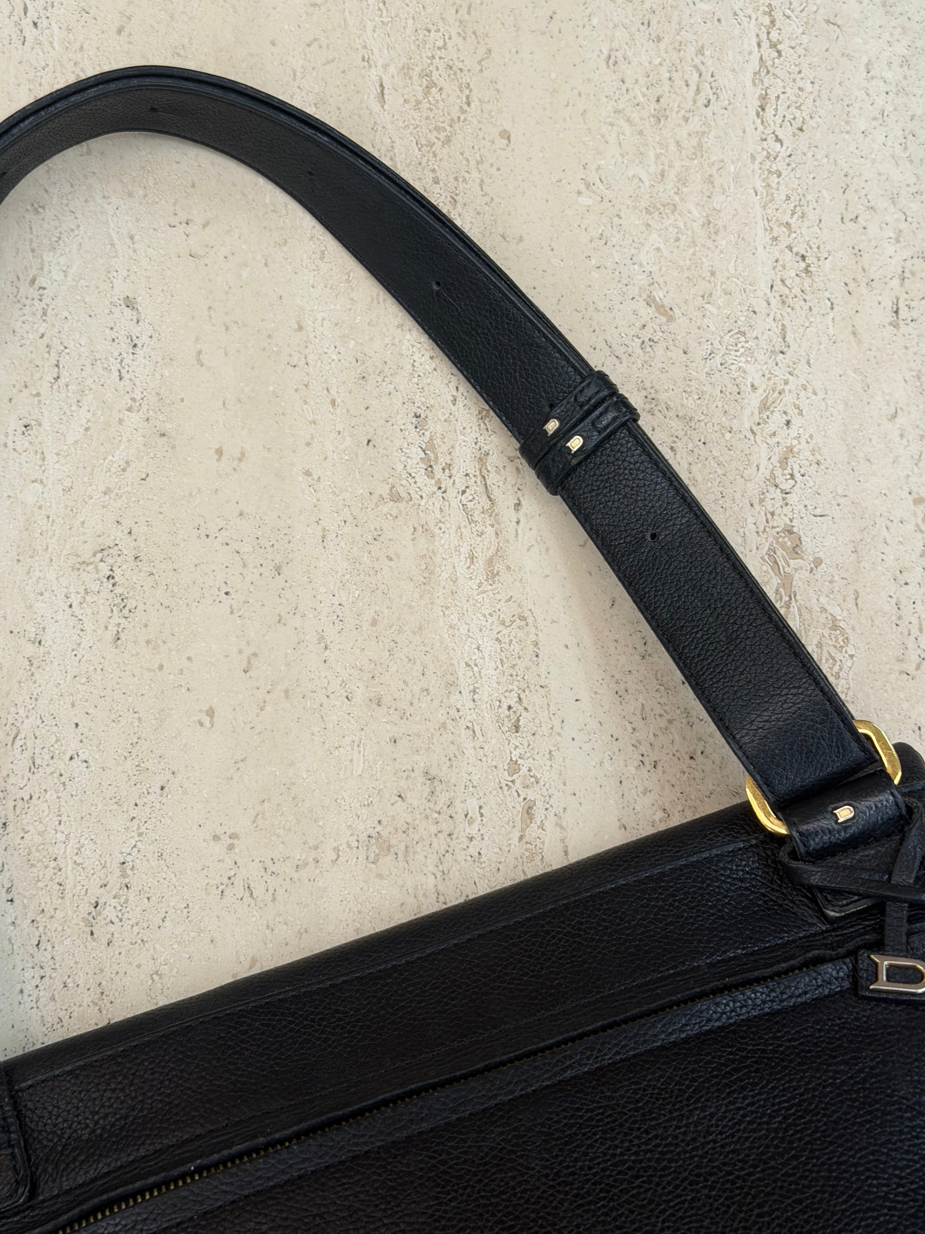 Delvaux Relais Trotteur Bag – Black Leather – With Dustbag & Mirror – 33 x 25 cm