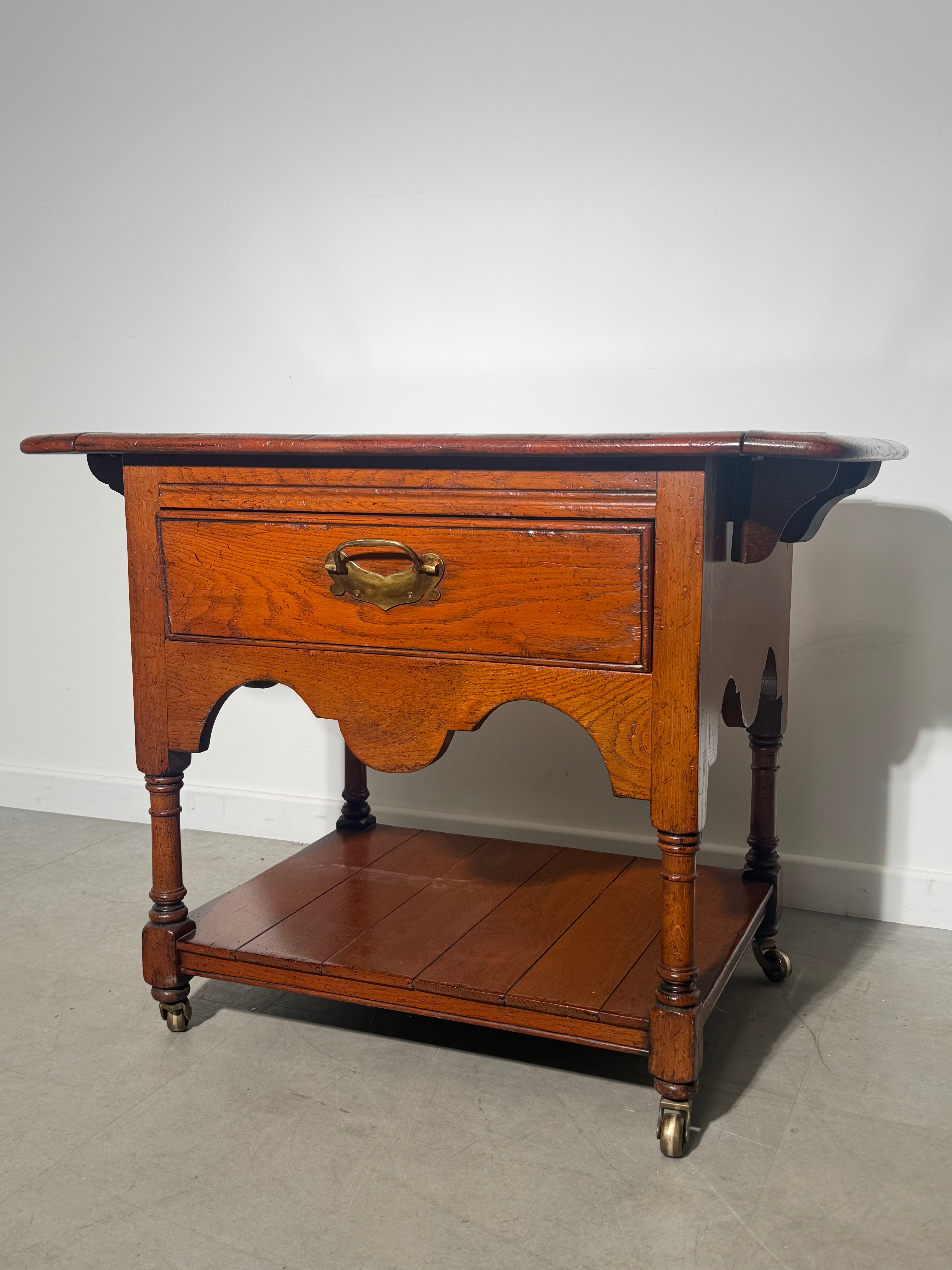 Gateleg Sidetable with Drawer