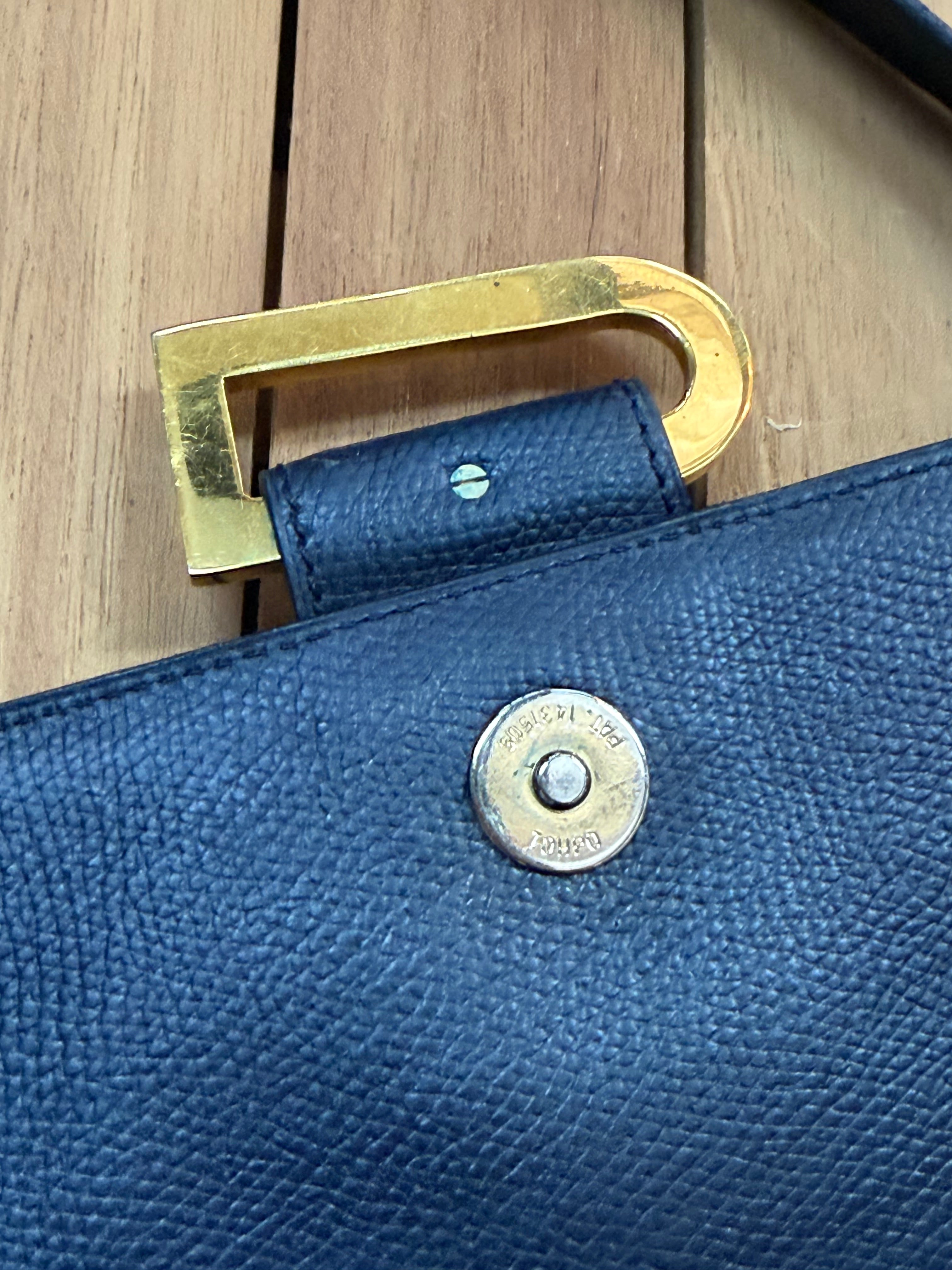 Vintage Delvaux “Poirier” Shoulder Bag – Navy Blue Leather with Mirror & Dust Bag