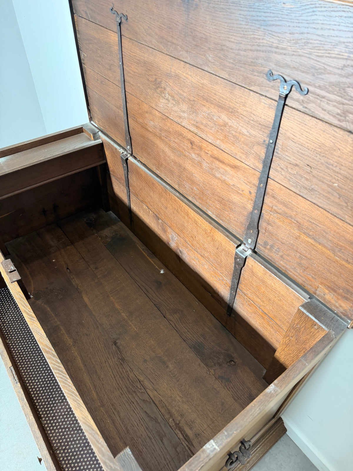 Oak Storage Chest with Lower Drawer
