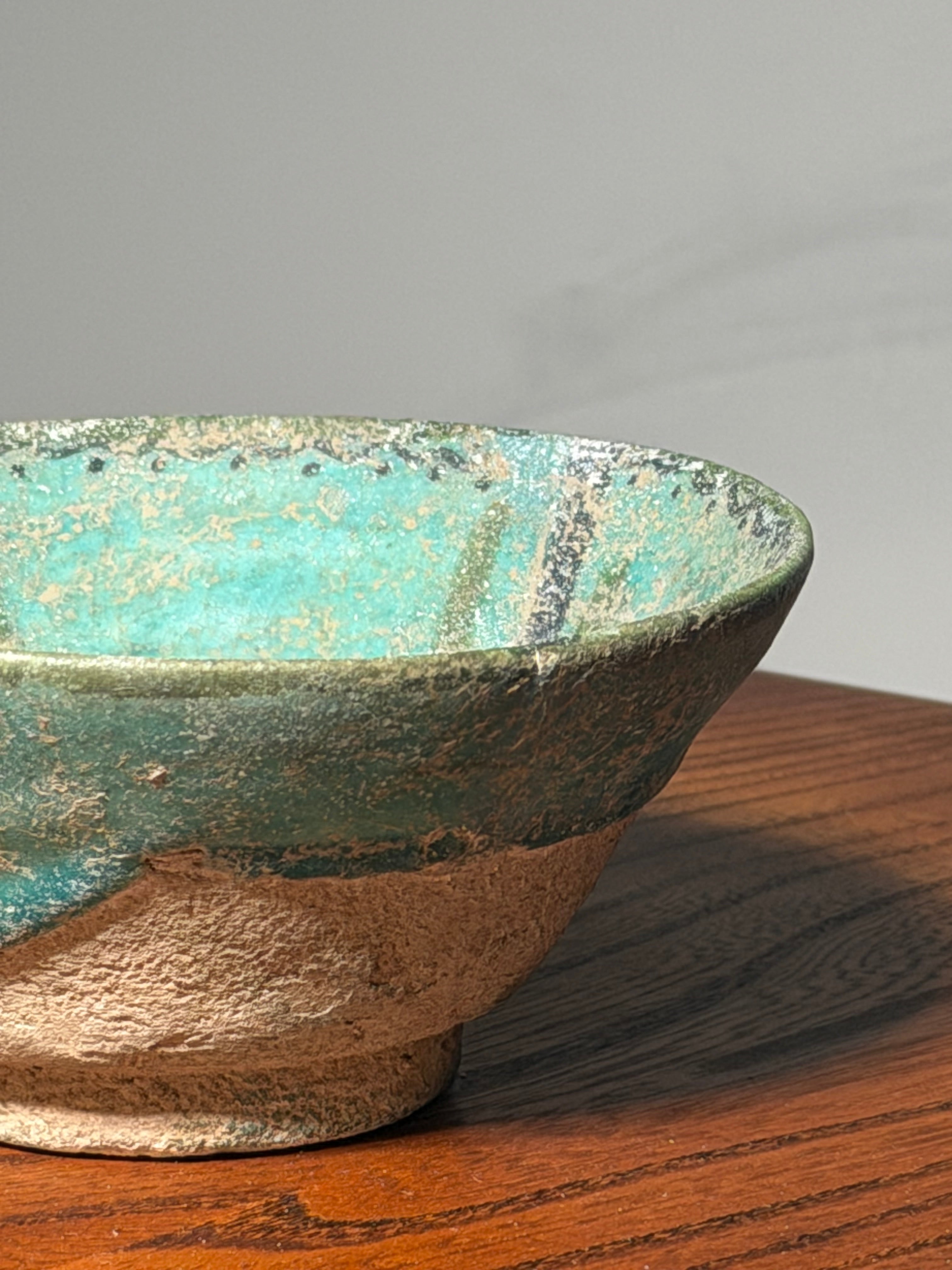 Seljuk Turquoise Glazed Pottery Bowl – Eastern Iran, 12th–13th Century