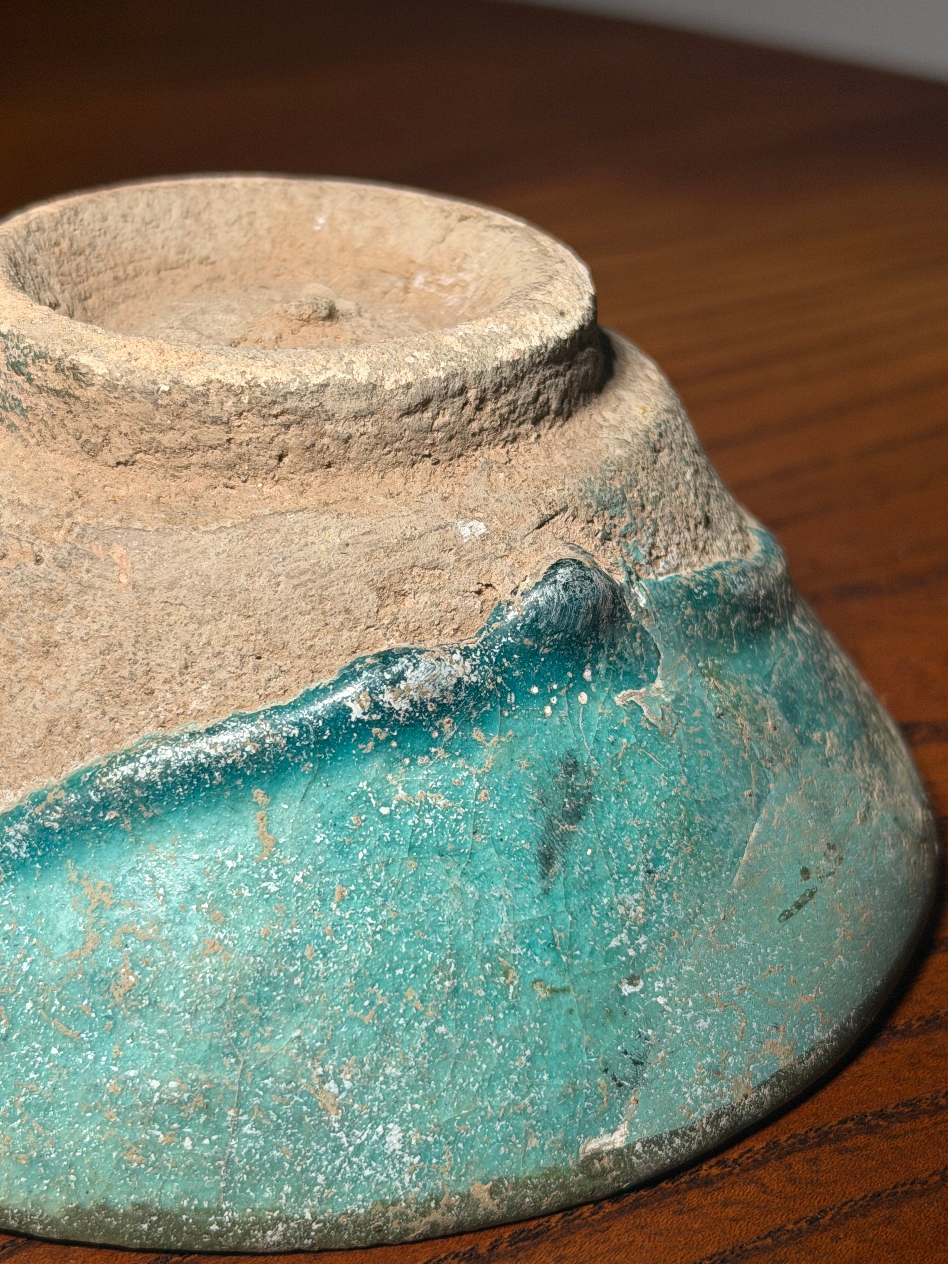 Seljuk Turquoise Glazed Pottery Bowl – Eastern Iran, 12th–13th Century