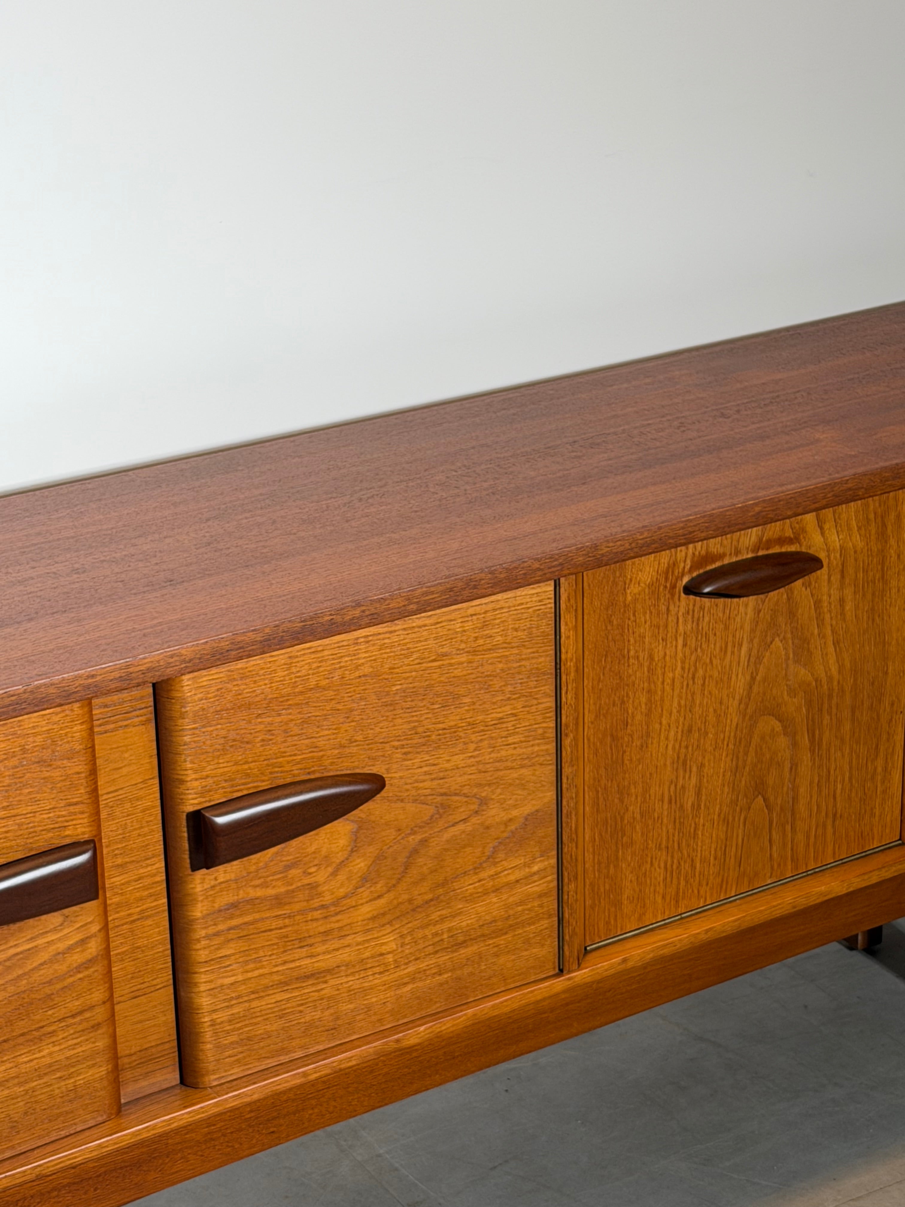 Jentique Teak Sideboard – Mid-Century Modern Design