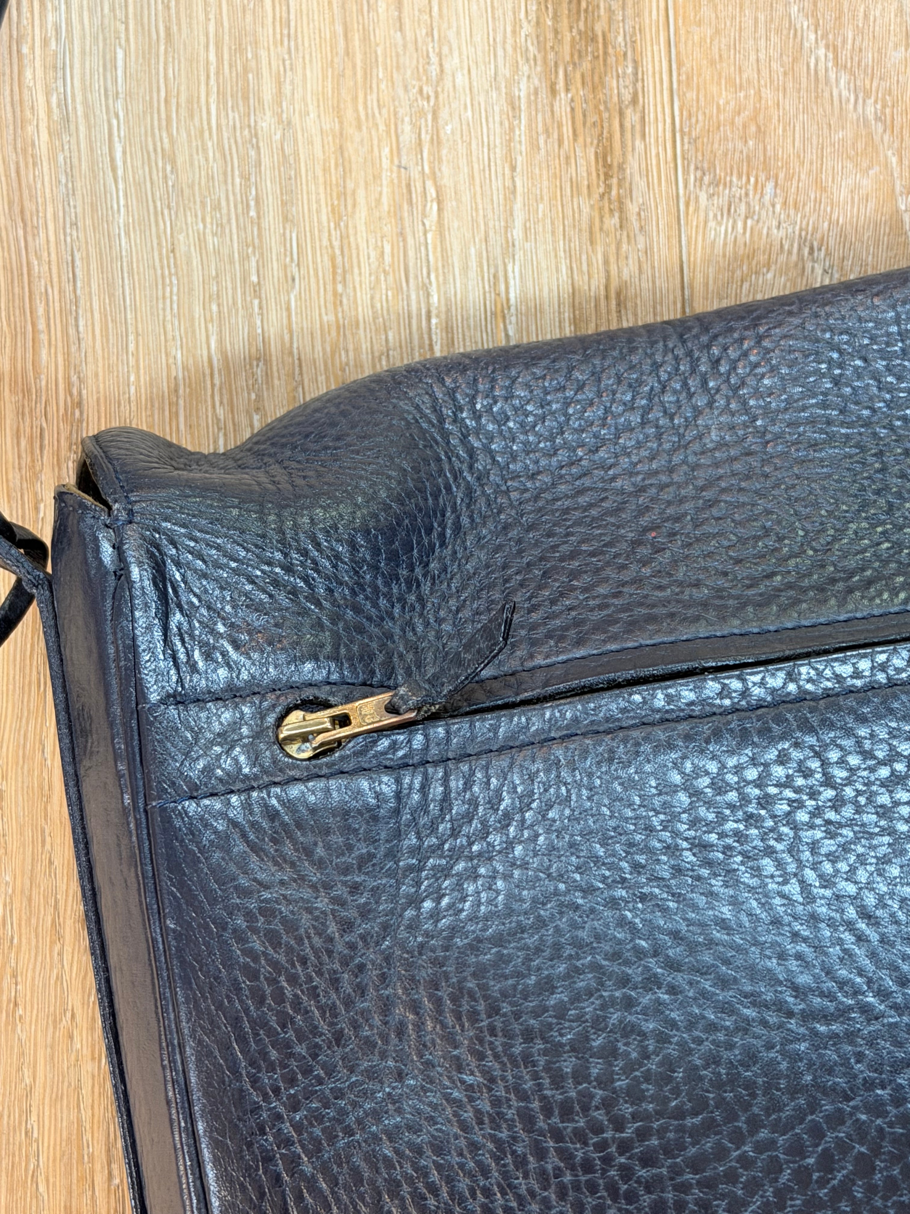 Delvaux Large Crossbody / Laptop Bag – Black Leather – 34 x 30 cm