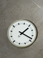 Horloge industrielle tchèque « Pragotron »