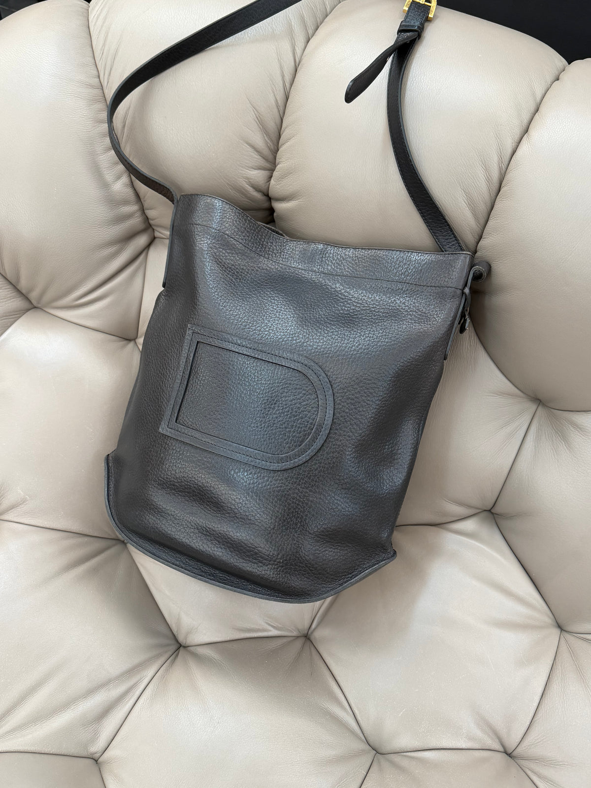 Delvaux Le Pin Black Leather Crossbody Bag – 35 × 32 cm