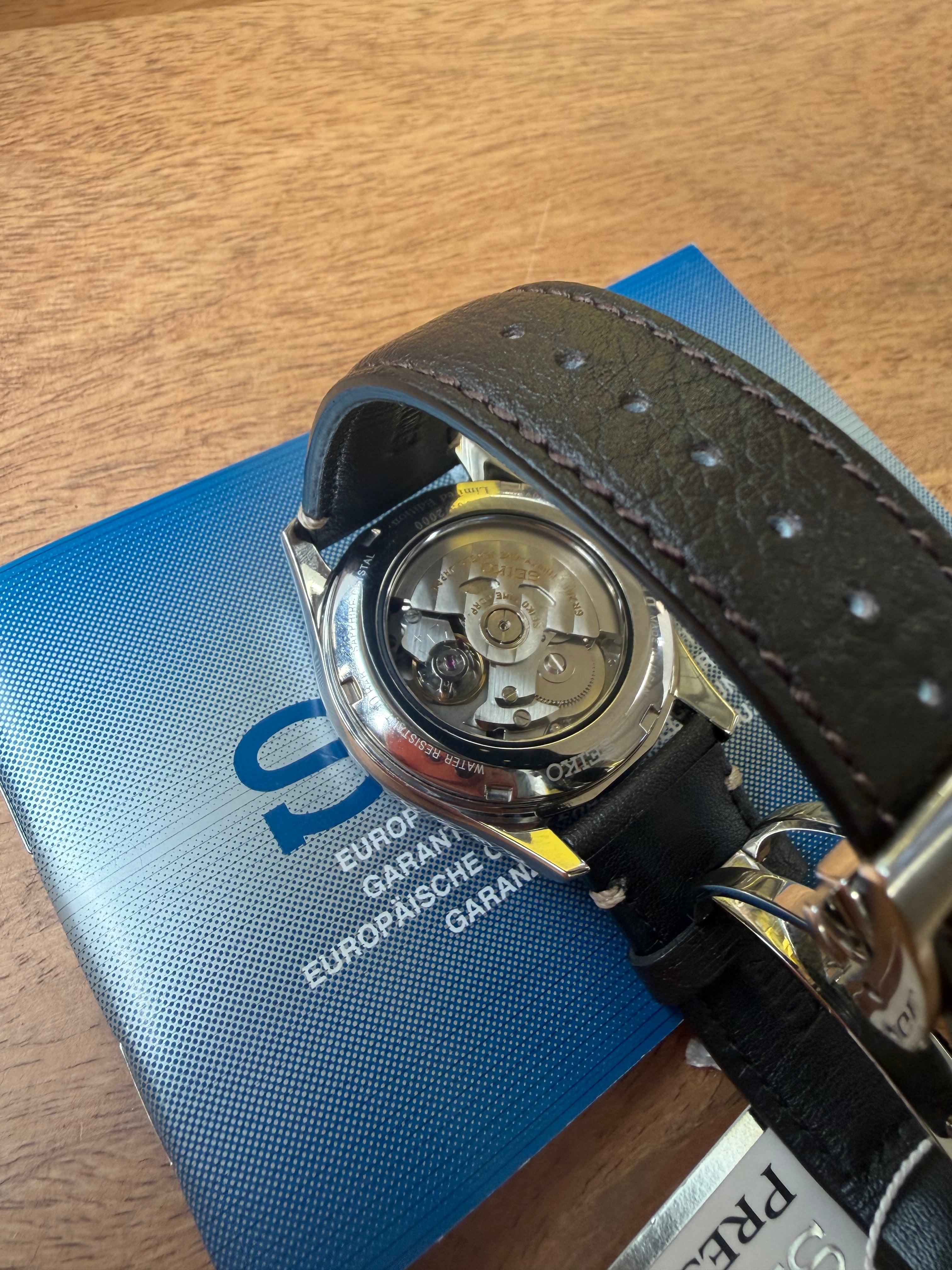 Seiko Presage Series Urushi Green Limited Edition 1368/2000 – SPB295J1
