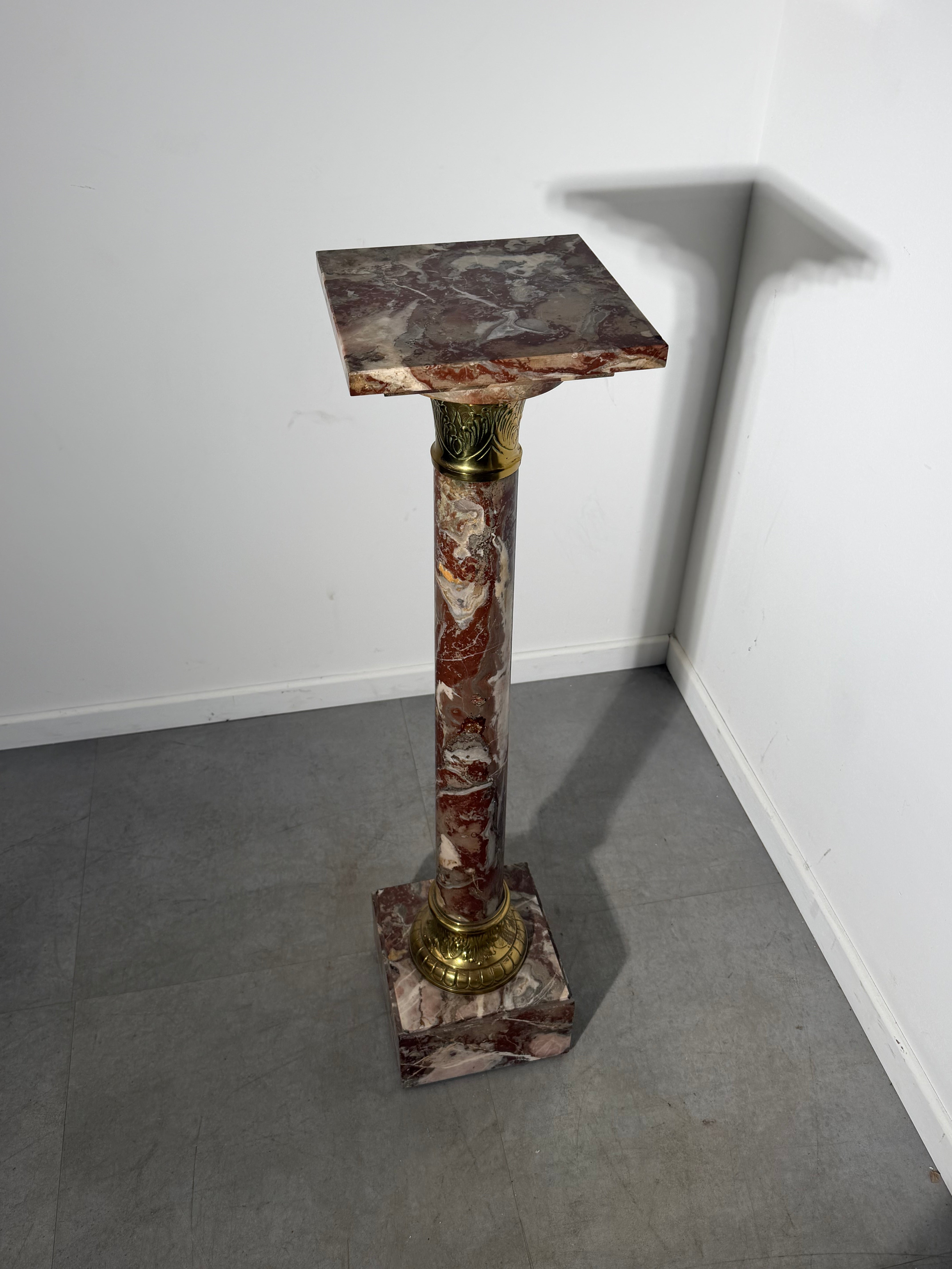 Antique Marble Pied de Stal