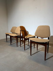Elliotts de Newbury – Ensemble de 4 chaises de salle à manger en teck (années 1960)