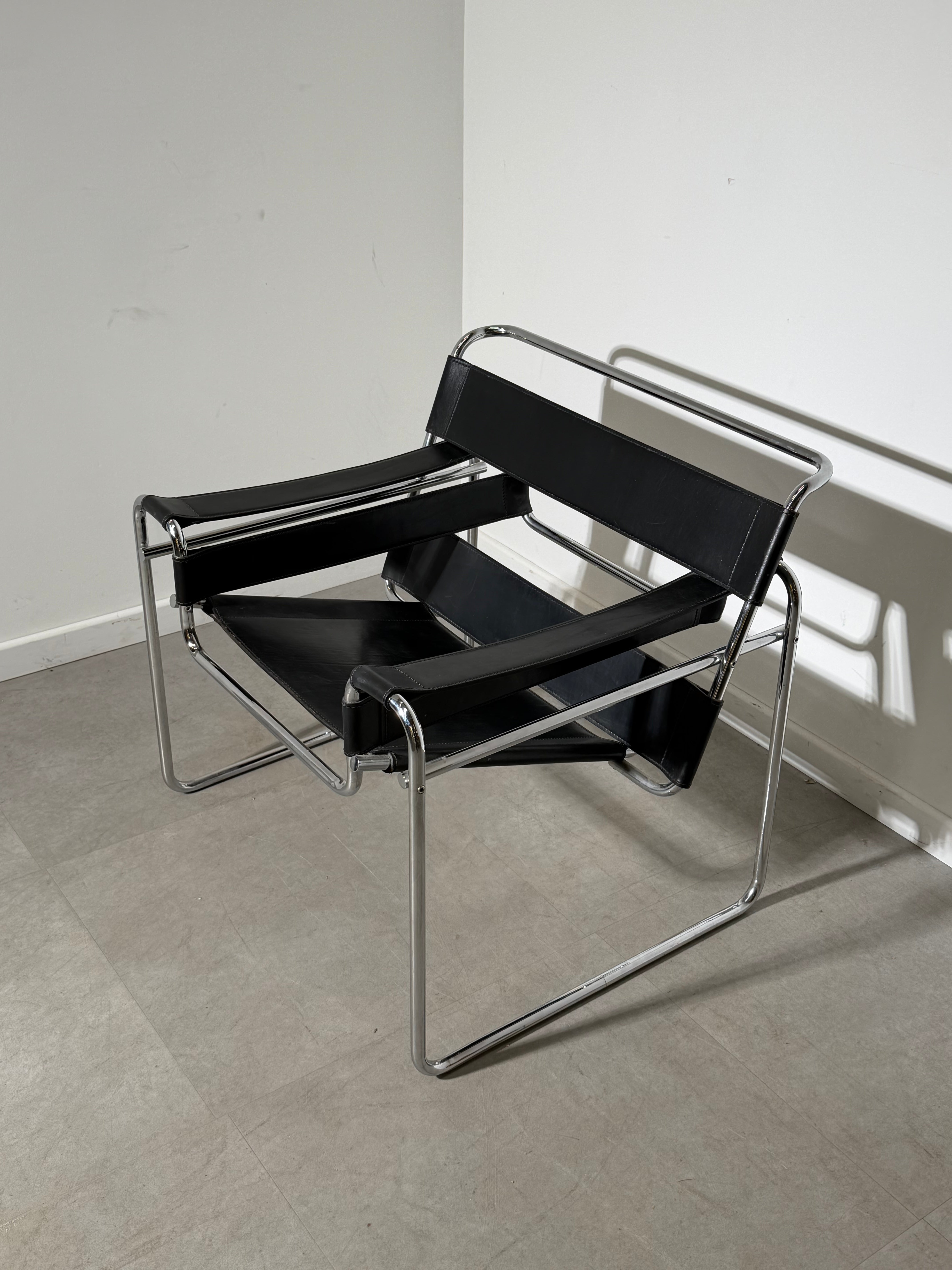 Wassily Style Lounge Chair – Black Leather & Chrome Tubular Frame