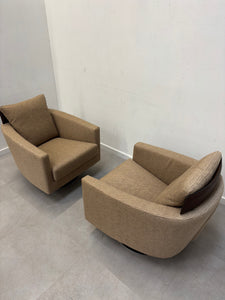 Swivel armchair by Joquer