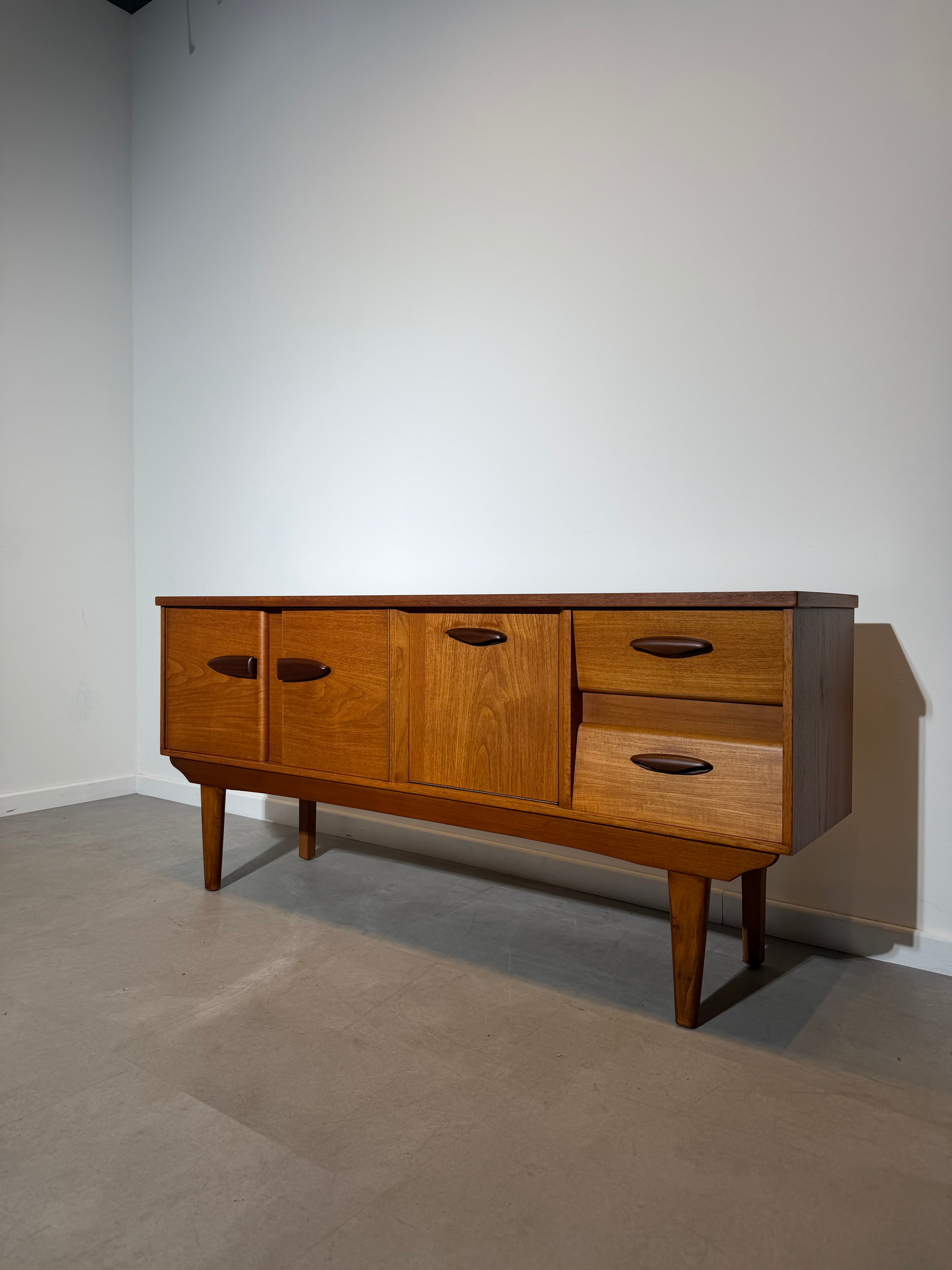 Jentique Teak Sideboard – Mid-Century Modern Design