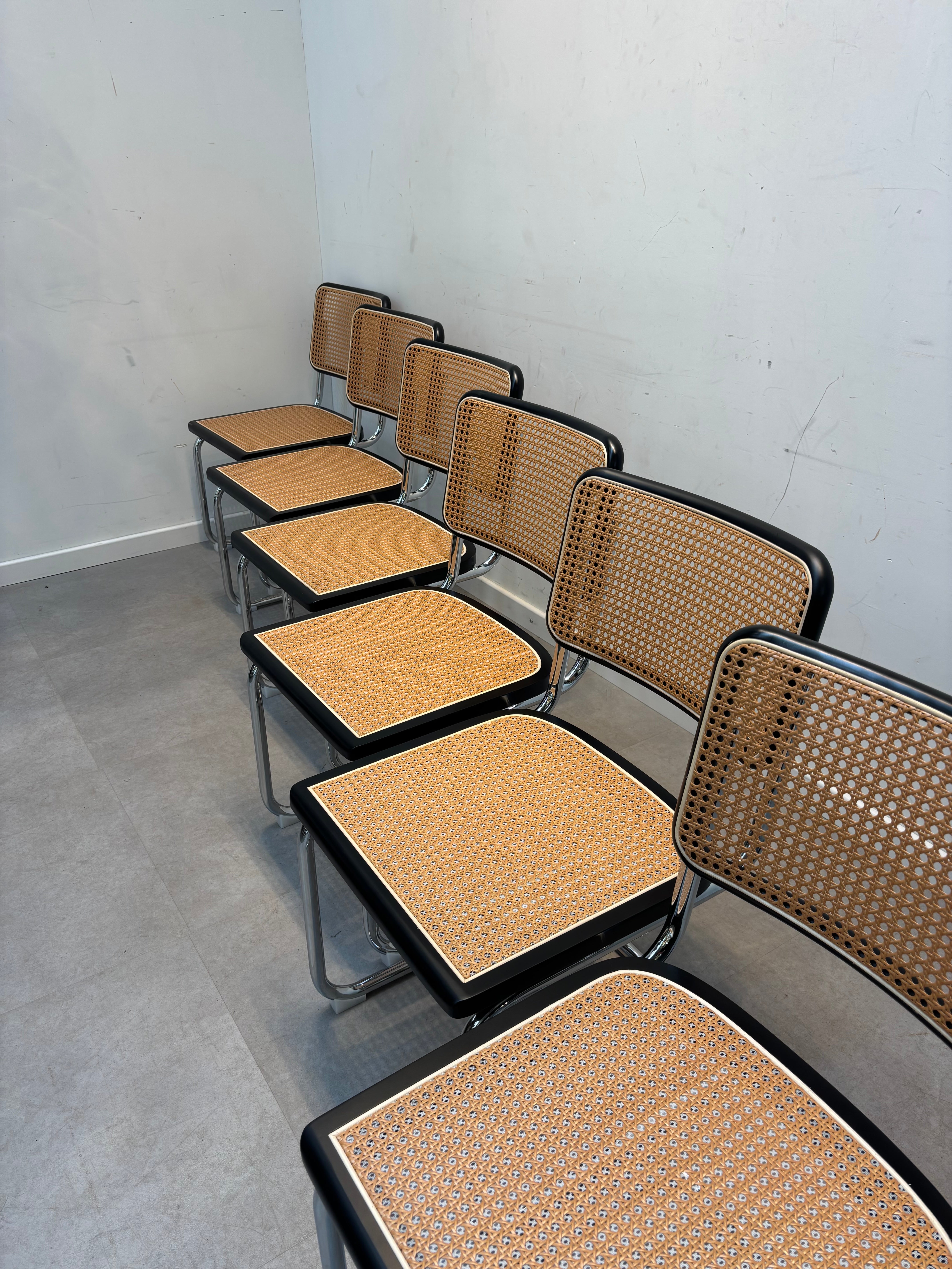 S-Chair Black Chrome