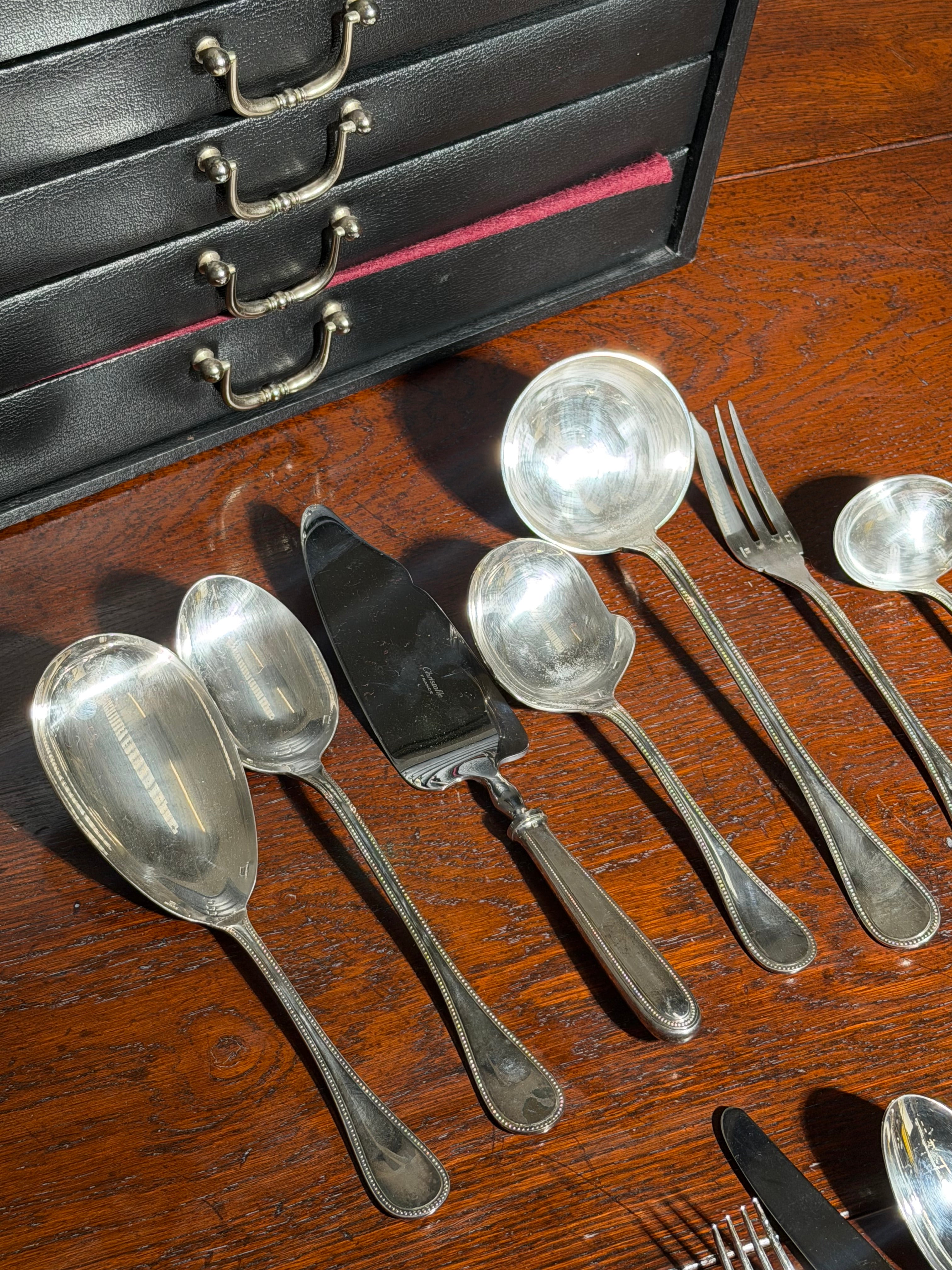 Christofle “Perles” Silver-Plated Cutlery Set with Anti-Oxidation Chest – 127 Pieces / 12 Persons