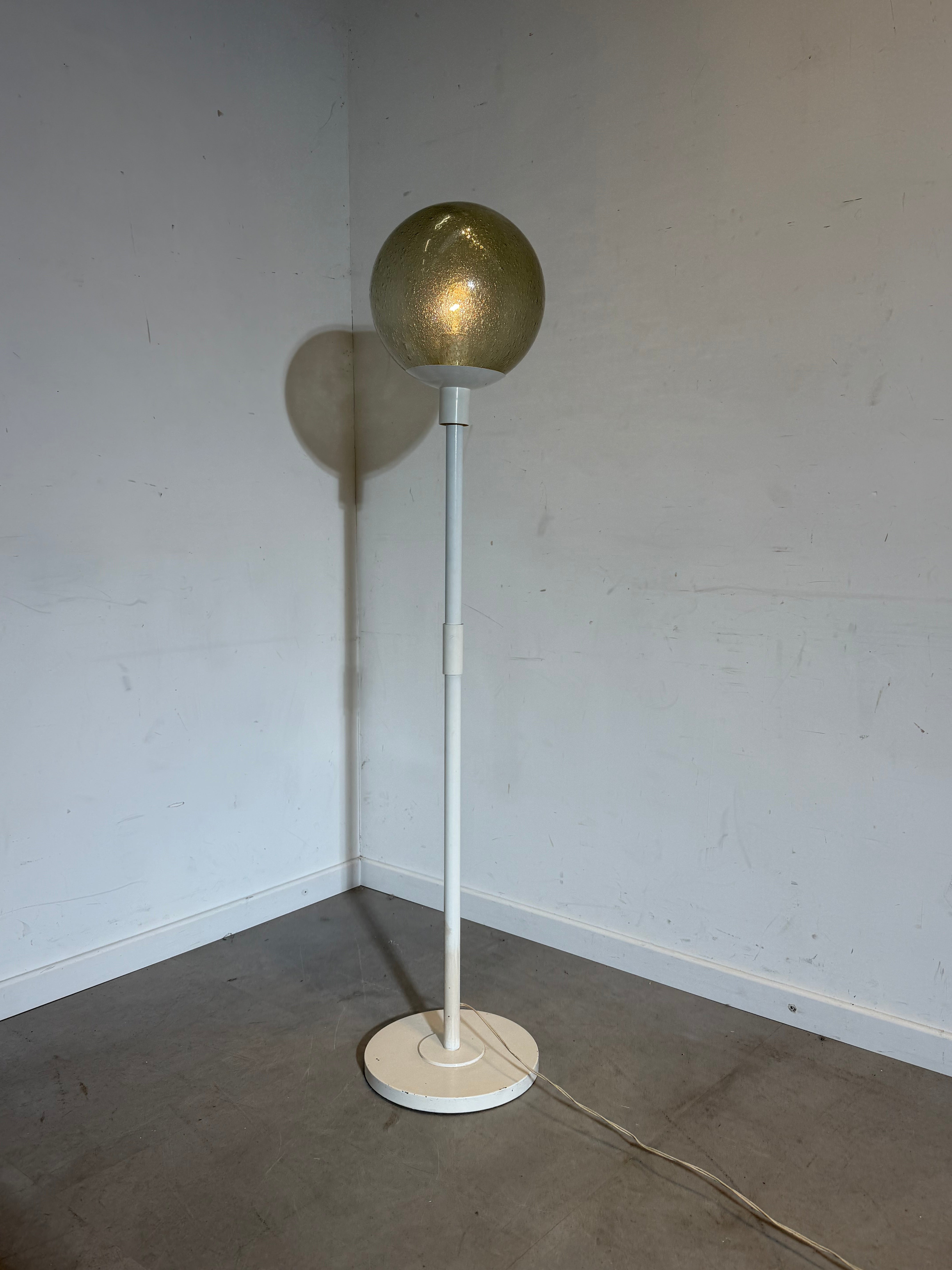 Vintage “Bowl” Floorlamp