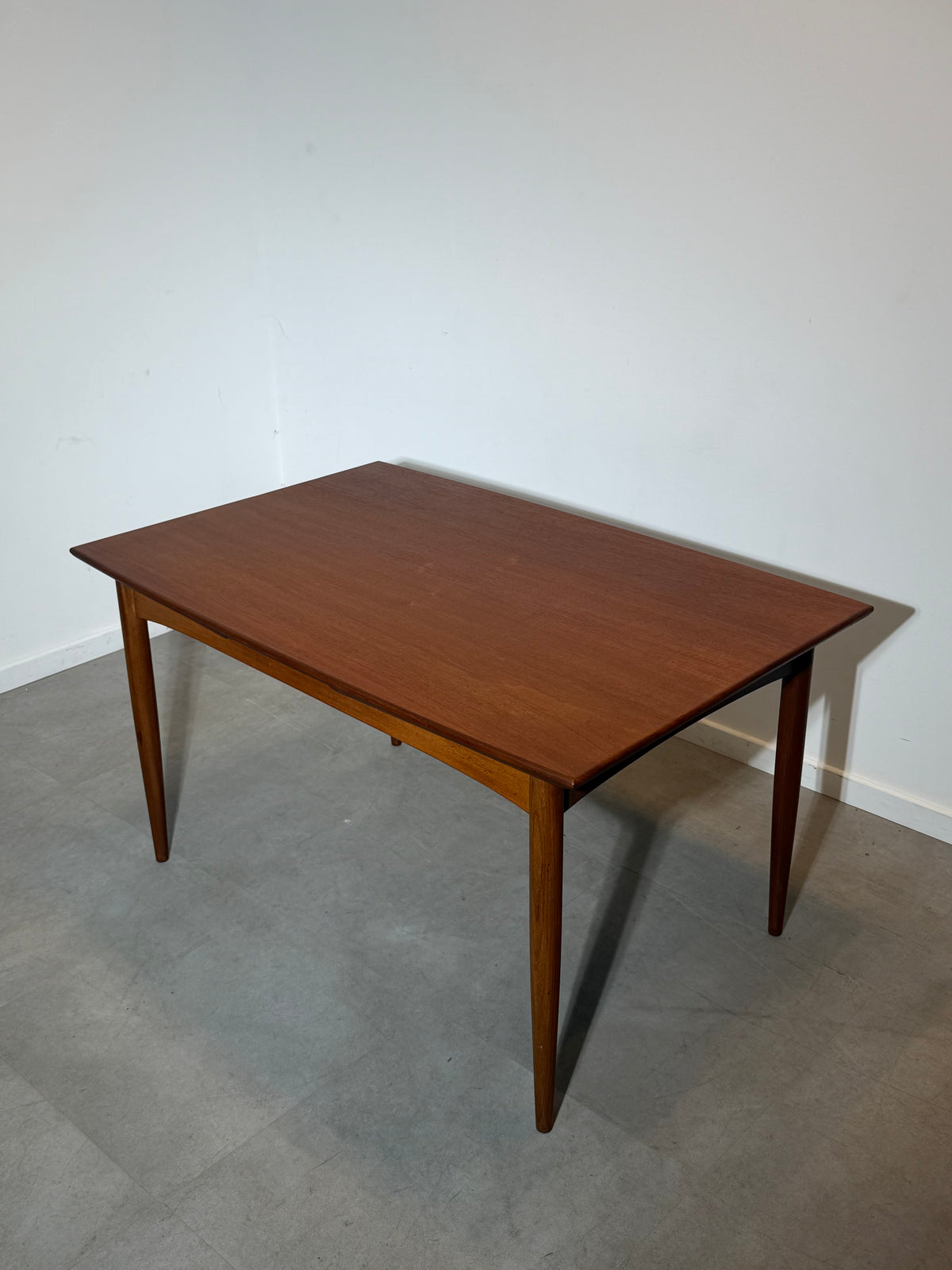 France & Son Extendable Teak Dining Table – Danish Mid-Century Modern, 1960s