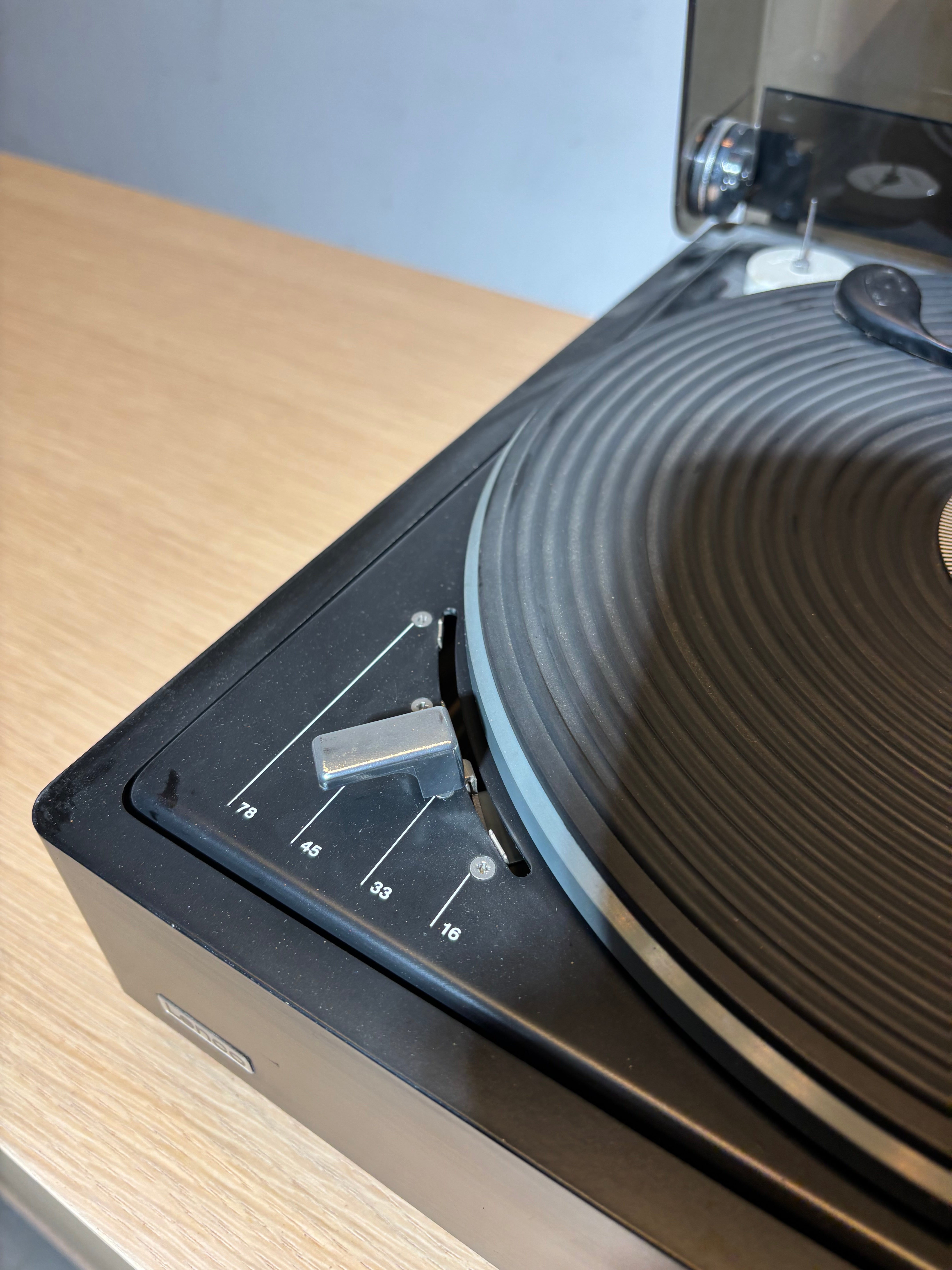 Lenco L78 - Vintage Turntable